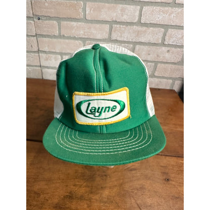 VINTAGE GREEN LAYNE MESH AGRICULTURE FARM TRUCKER CAP HAT USA