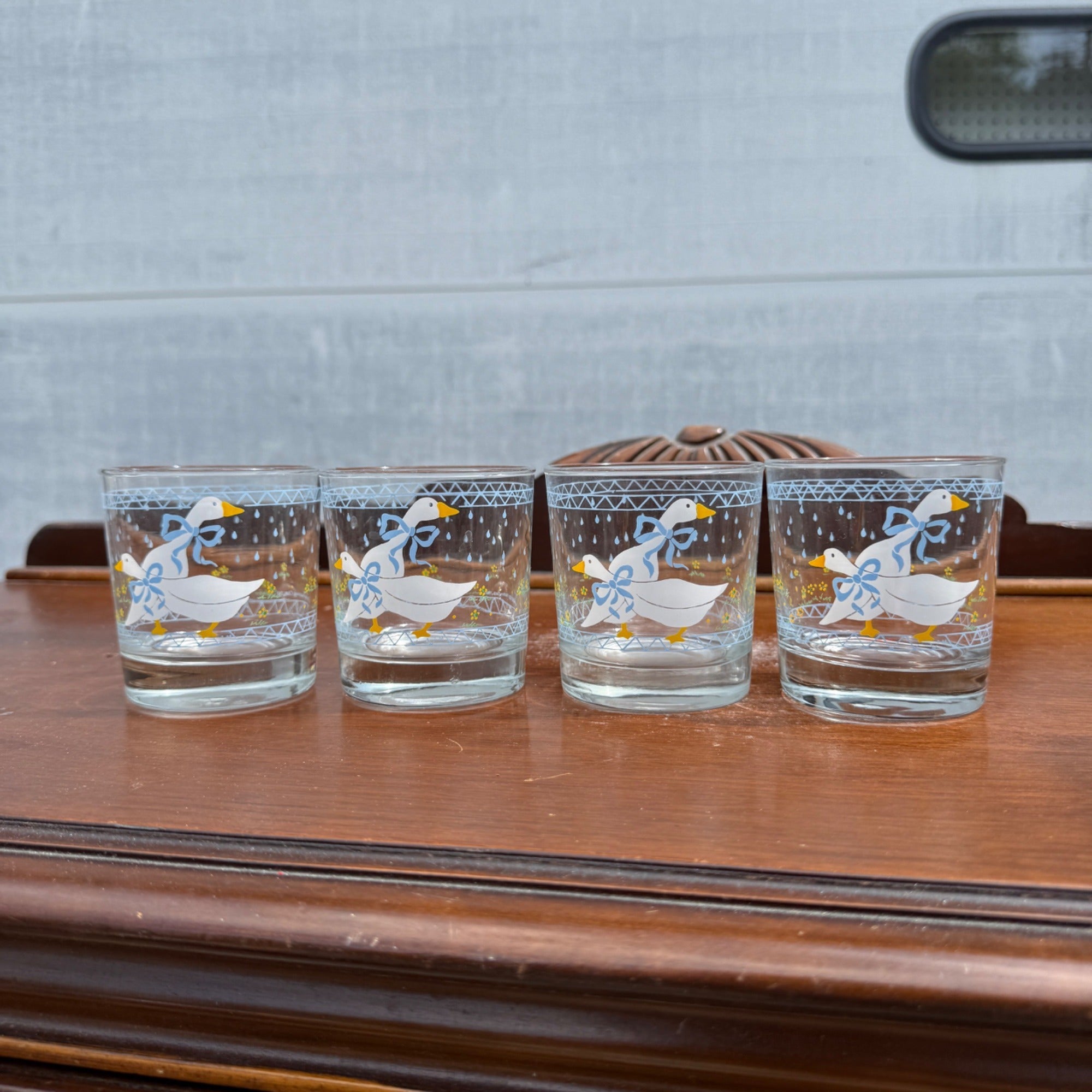 Vintage (4) Country Goose Blue Ribbon Anchor Hocking Low Ball Cocktail Glass Lot of 4