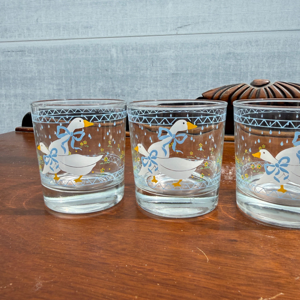 Vintage (4) Country Goose Blue Ribbon Anchor Hocking Low Ball Cocktail Glass Lot of 4