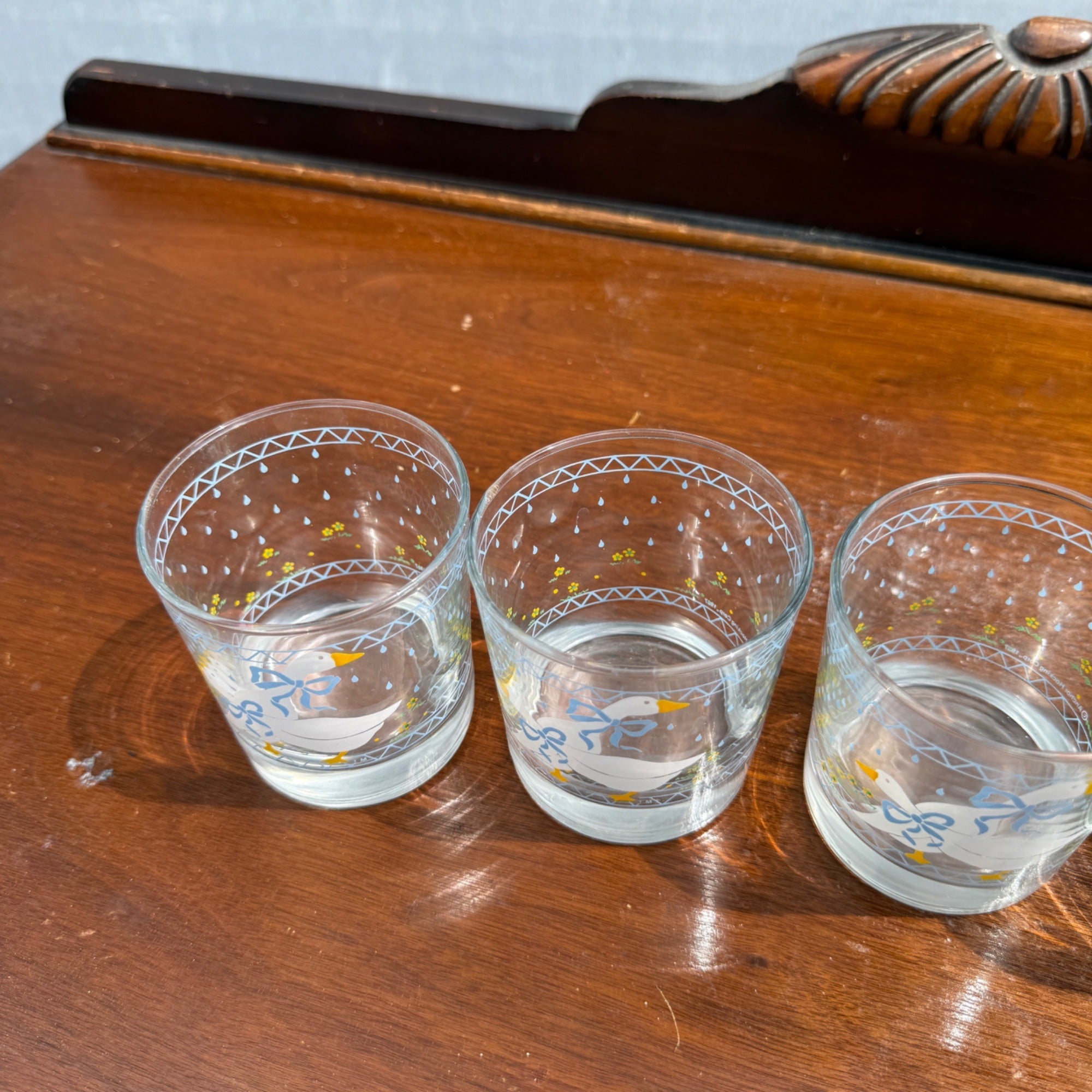 Vintage (4) Country Goose Blue Ribbon Anchor Hocking Low Ball Cocktail Glass Lot of 4