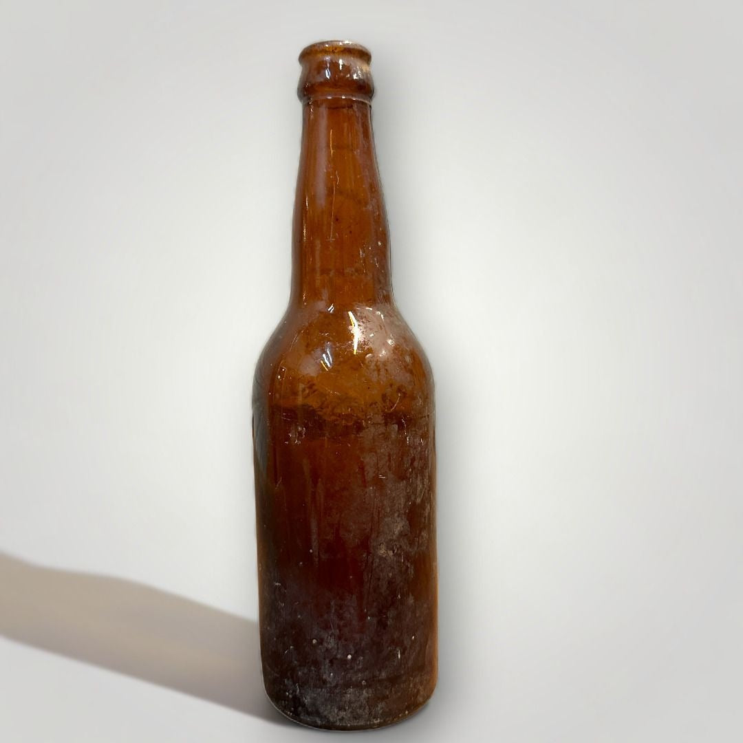 Vintage GUTSCH  Amber Embossed 12 oz. Beer Bottle SHEBOYGAN, WISCONSIN