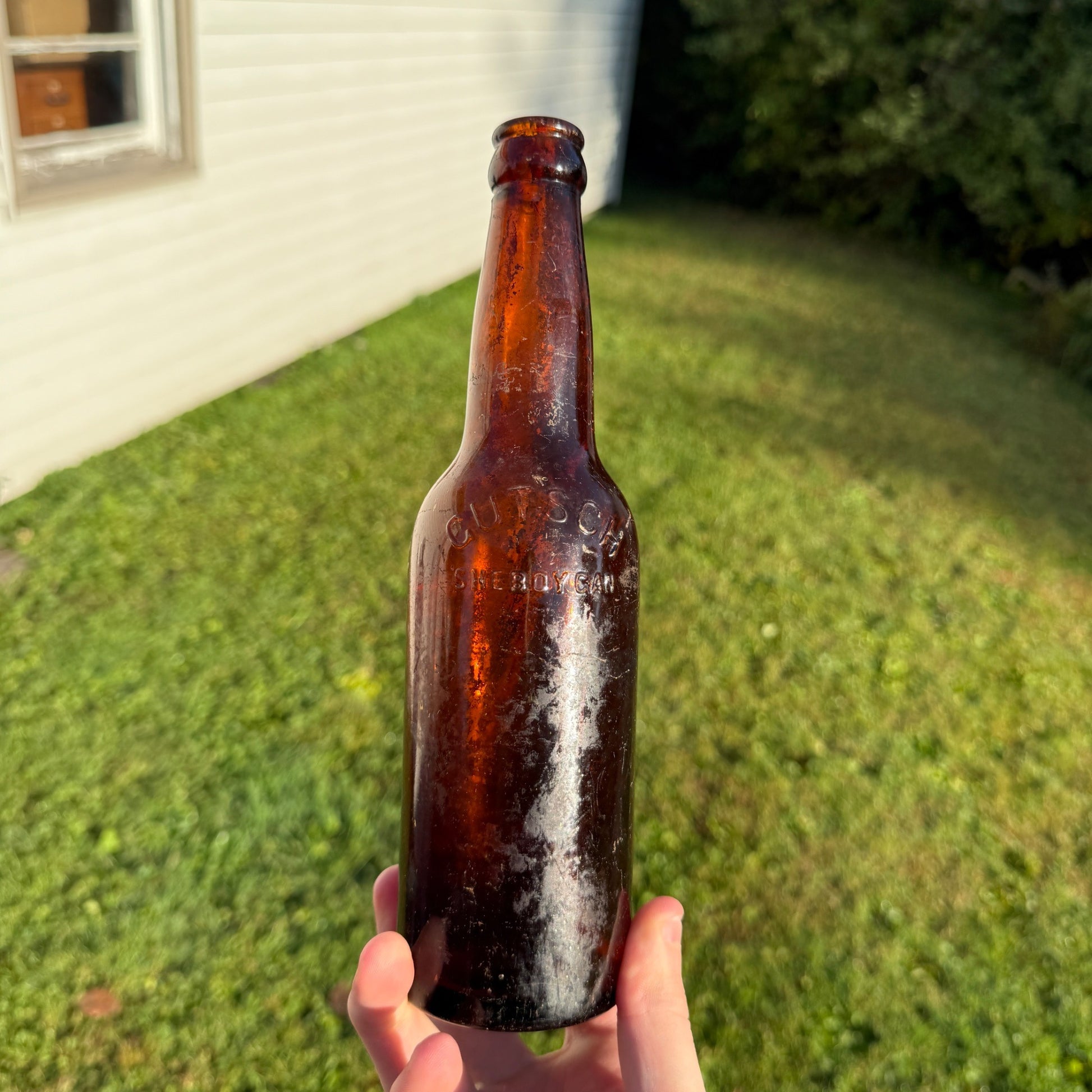 Vintage Gutsch Sheboygan Wisconsin Amber Beer Bottle 12oz