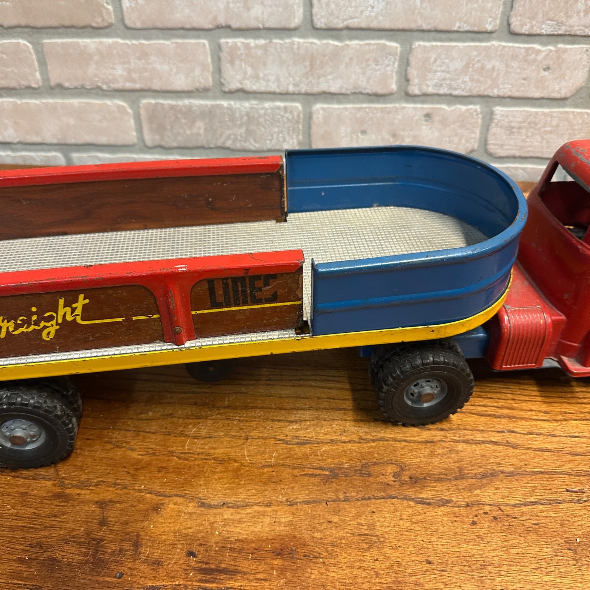 Wyandotte Motor Freight Lines Truck & Trailer Wood Sides Vintage Metal Toy