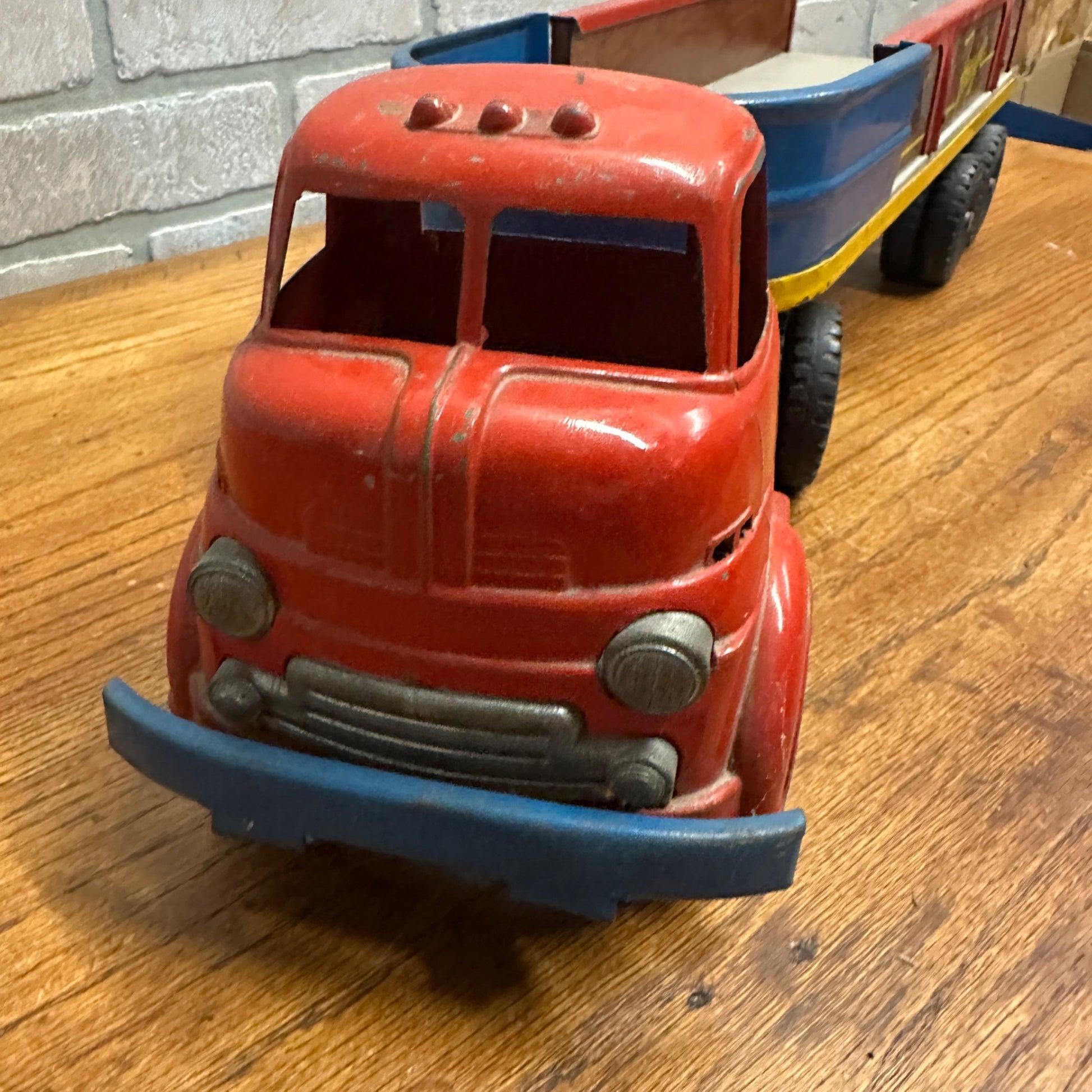 Wyandotte Motor Freight Lines Truck & Trailer Wood Sides Vintage Metal Toy