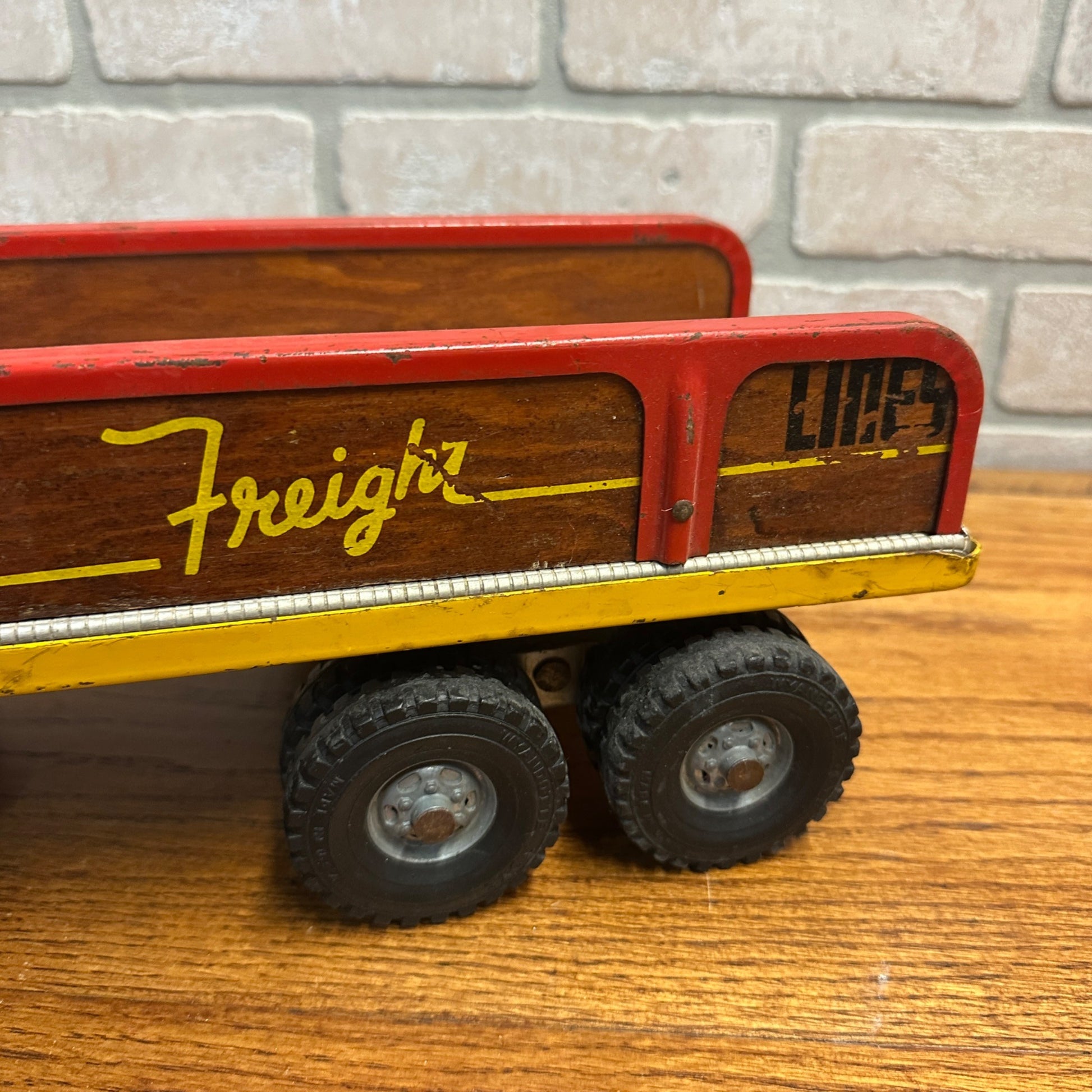 Wyandotte Motor Freight Lines Truck & Trailer Wood Sides Vintage Metal Toy