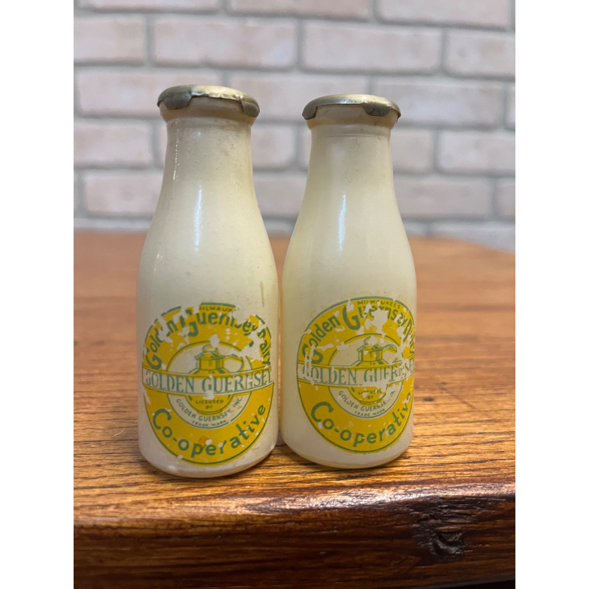 Vintage Golden Guernsey Dairy Miniature Glass Milk Bottle Salt & Pepper Shakers