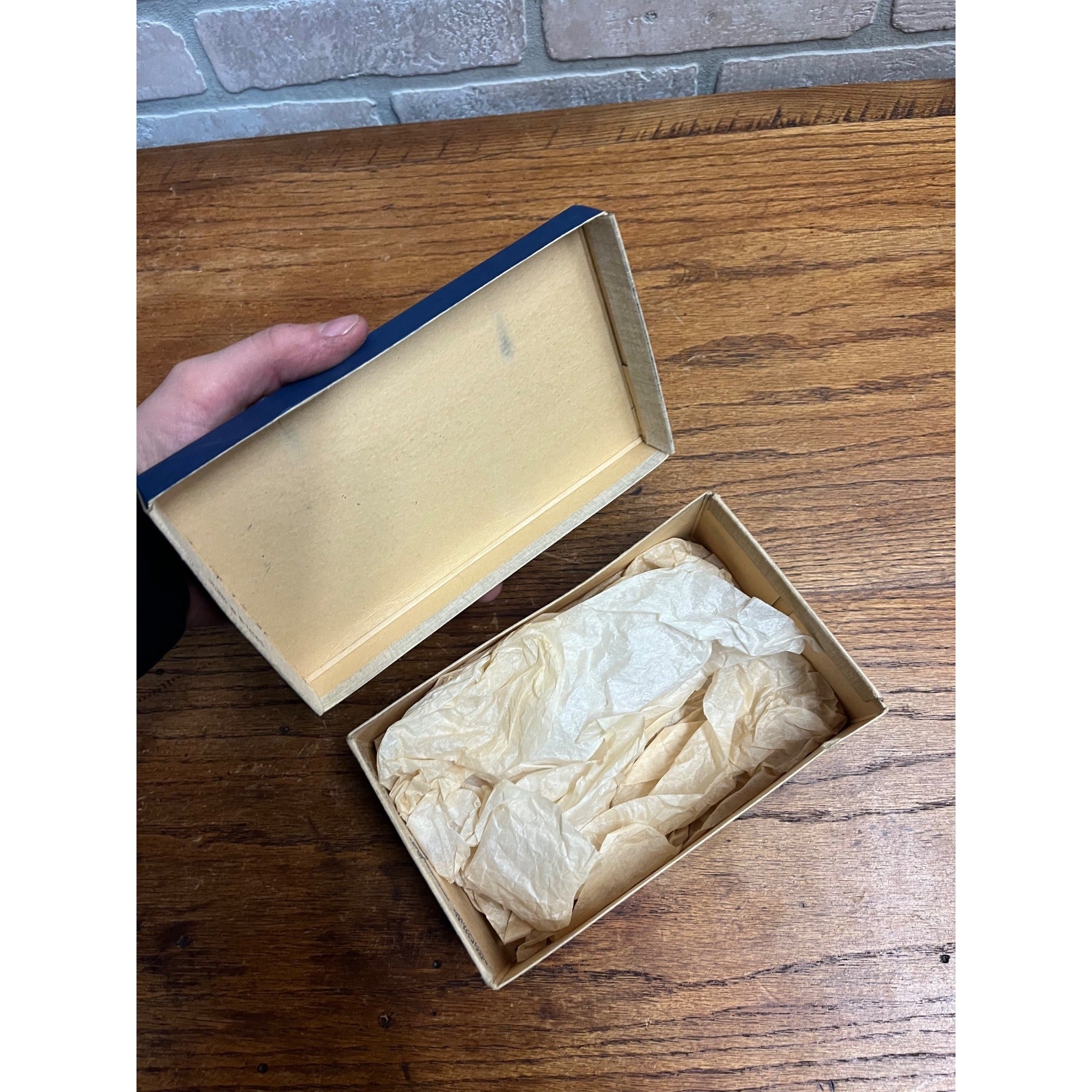 Vintage 1940s Champions Child's Shoes Empty Store Display Box Advertising