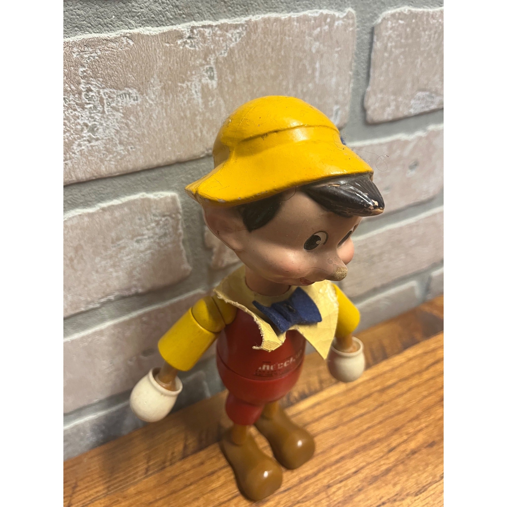 Vintage 1940s Ideal Toy Wooden Jointed Pinocchio Doll Walt Disney 8" Tall