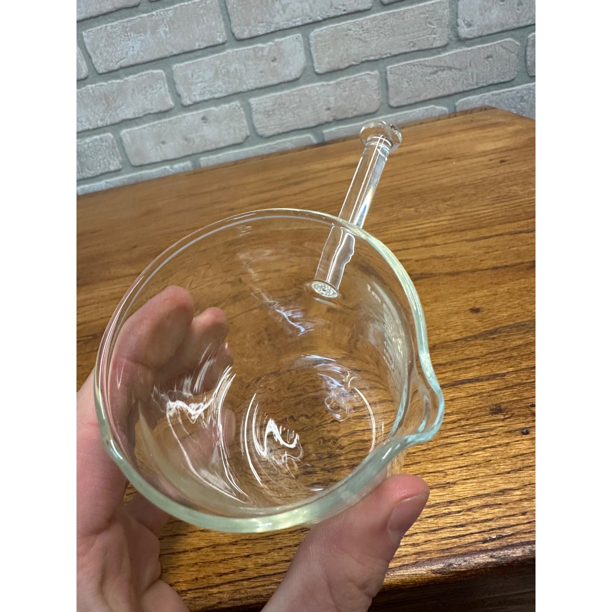 Vintage Glass Pouring Beaker Spout with Handle 3.5" Tall Clear cook Ware 7oz 220ml