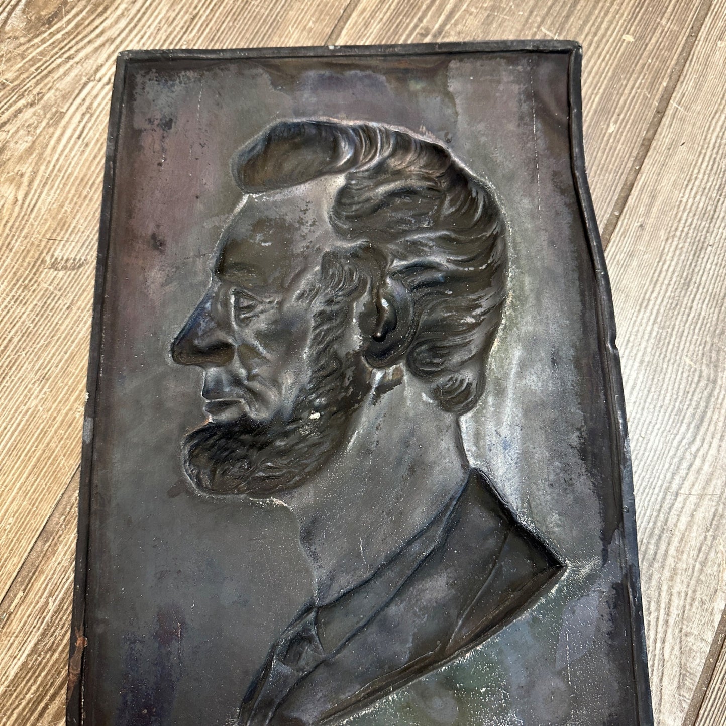 Vintage Lincoln Bust Preisdential Wall Bronze Plaque VBD  13-1/8" x 8-1/4"