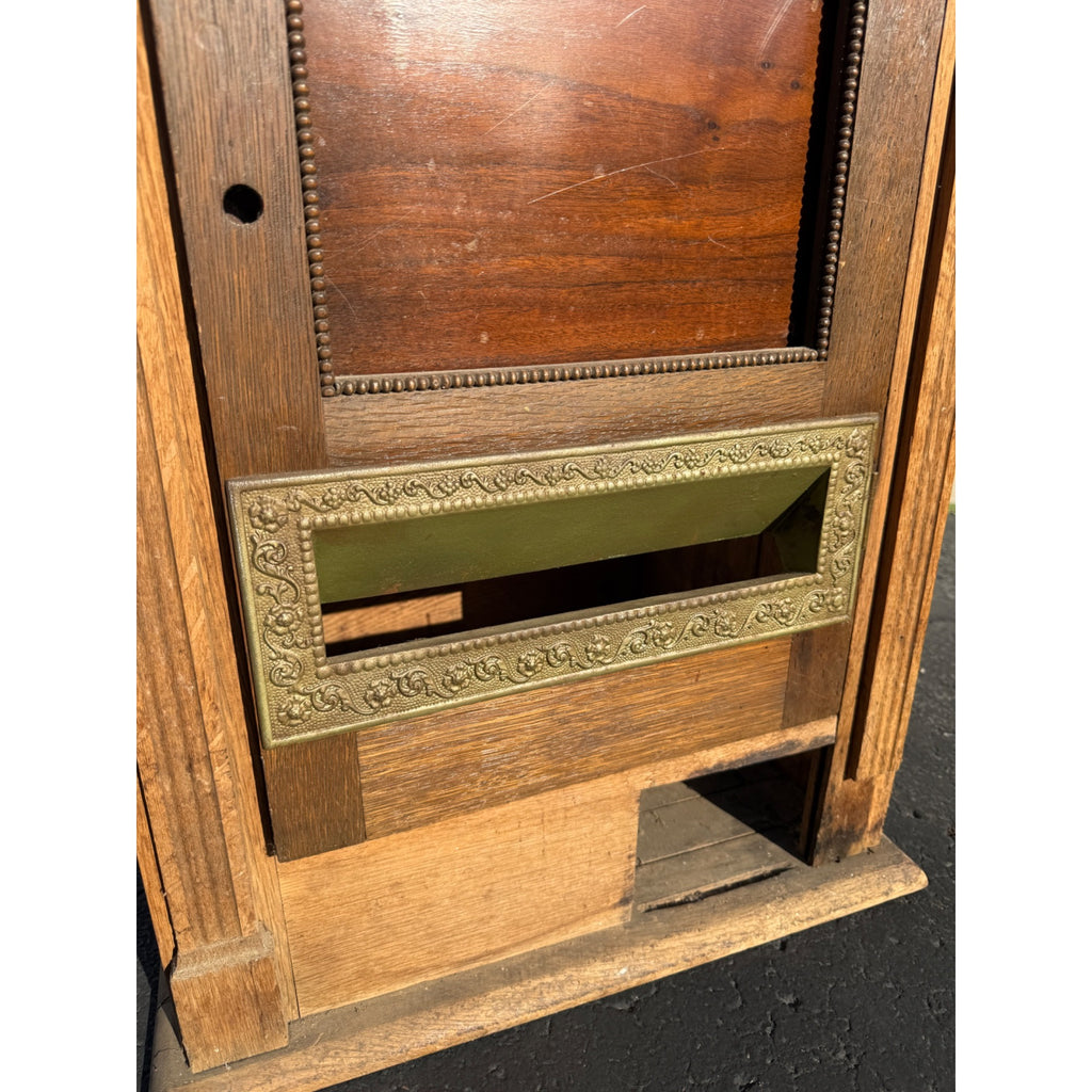 5¢ Mills Novelty Co. OK Automatic Gum Vender Slot Machine Wood Base Oak