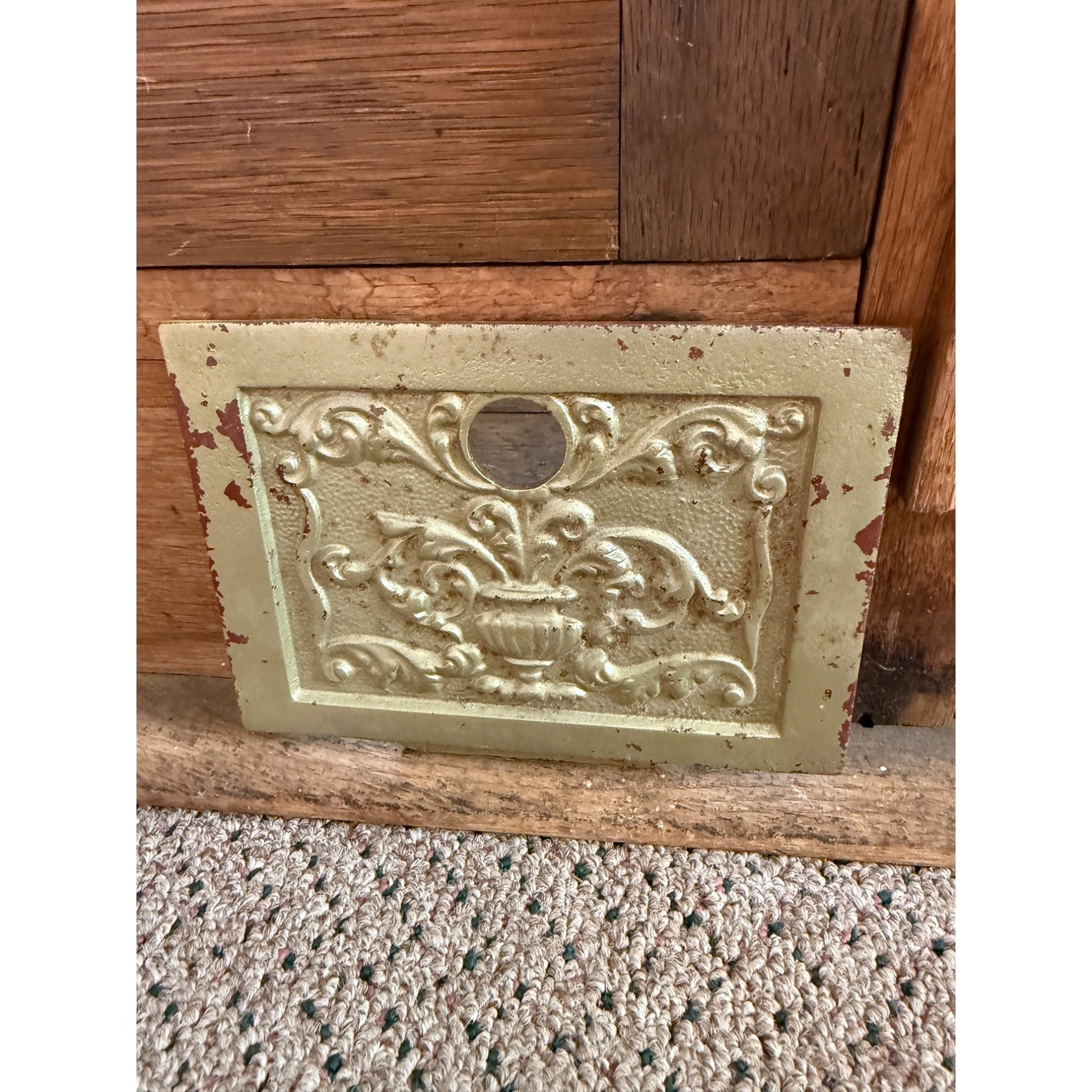 5¢ Mills Novelty Co. OK Automatic Gum Vender Slot Machine Wood Base Oak