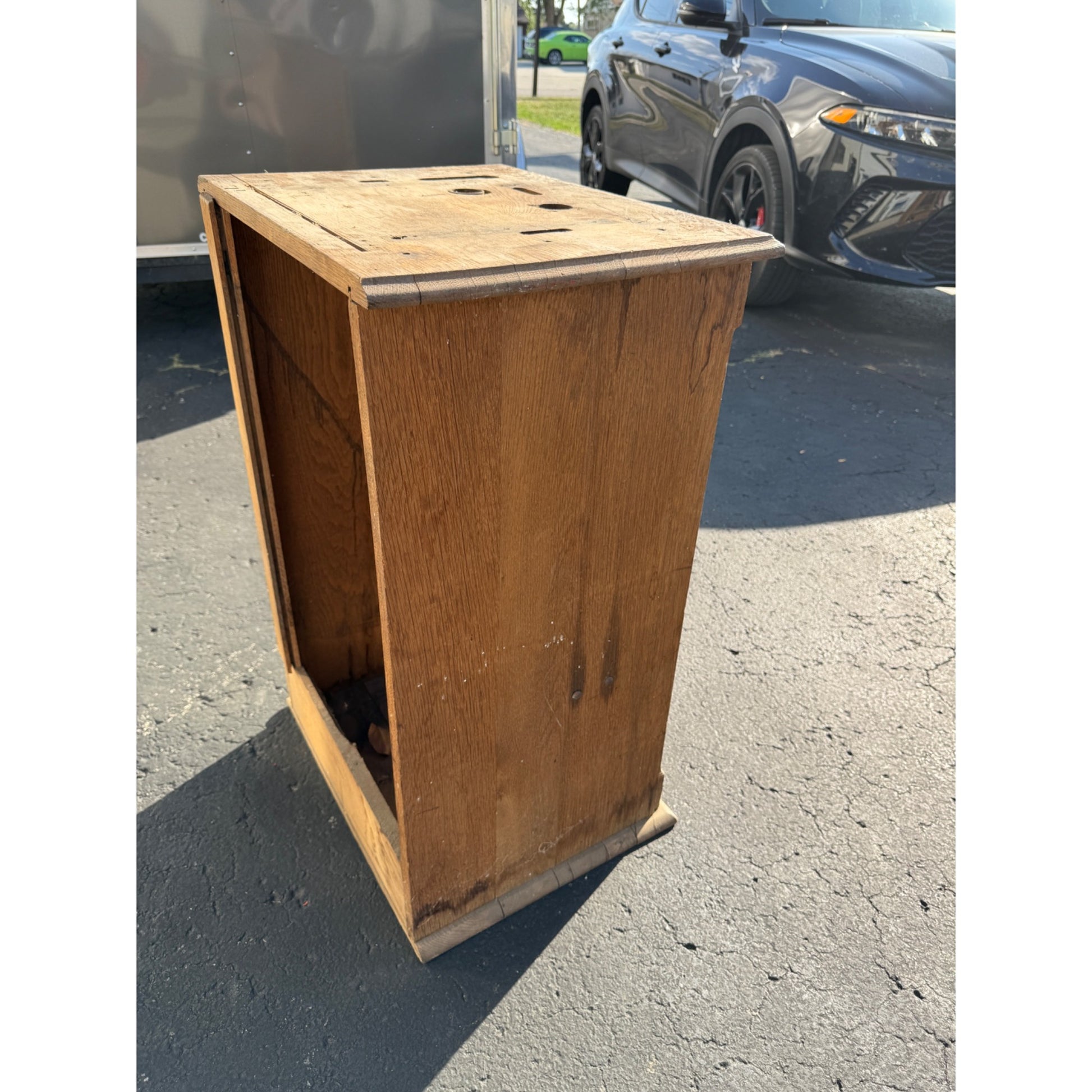 5¢ Mills Novelty Co. OK Automatic Gum Vender Slot Machine Wood Base Oak