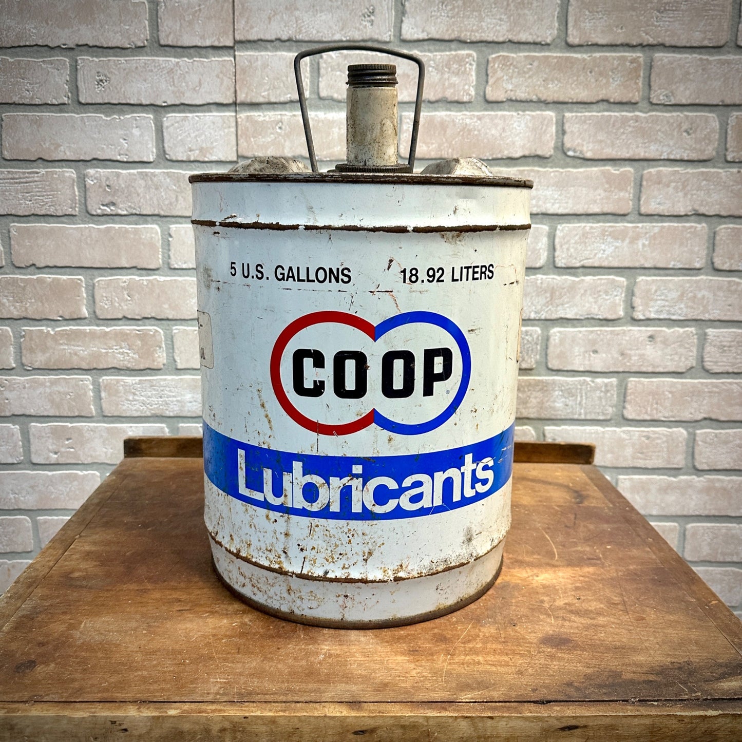 Vintage Co-Op Lubricants Outboard 5 Gallon Gas Oil Advertising Can Empty Farmland