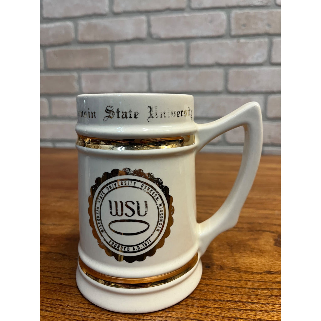 Vintage 1950s Wisconsin State College Oshkosh Wis University Mugs Bunting