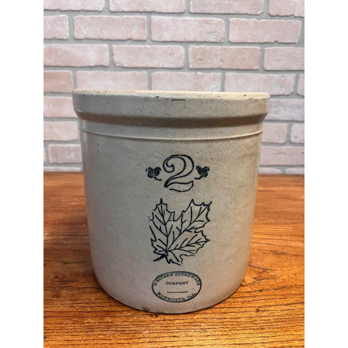 Vintage Glazed Western Stoneware Company 2 Gallon Crock Maple Leaf Design Monmouth, Illinois Primitive Kitchen Decor