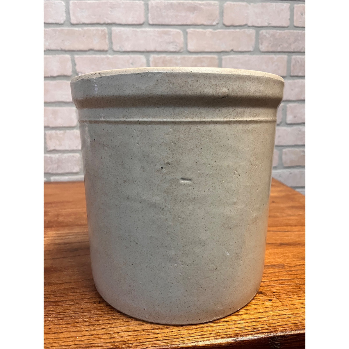 Vintage Glazed Western Stoneware Company 2 Gallon Crock Maple Leaf Design Monmouth, Illinois Primitive Kitchen Decor