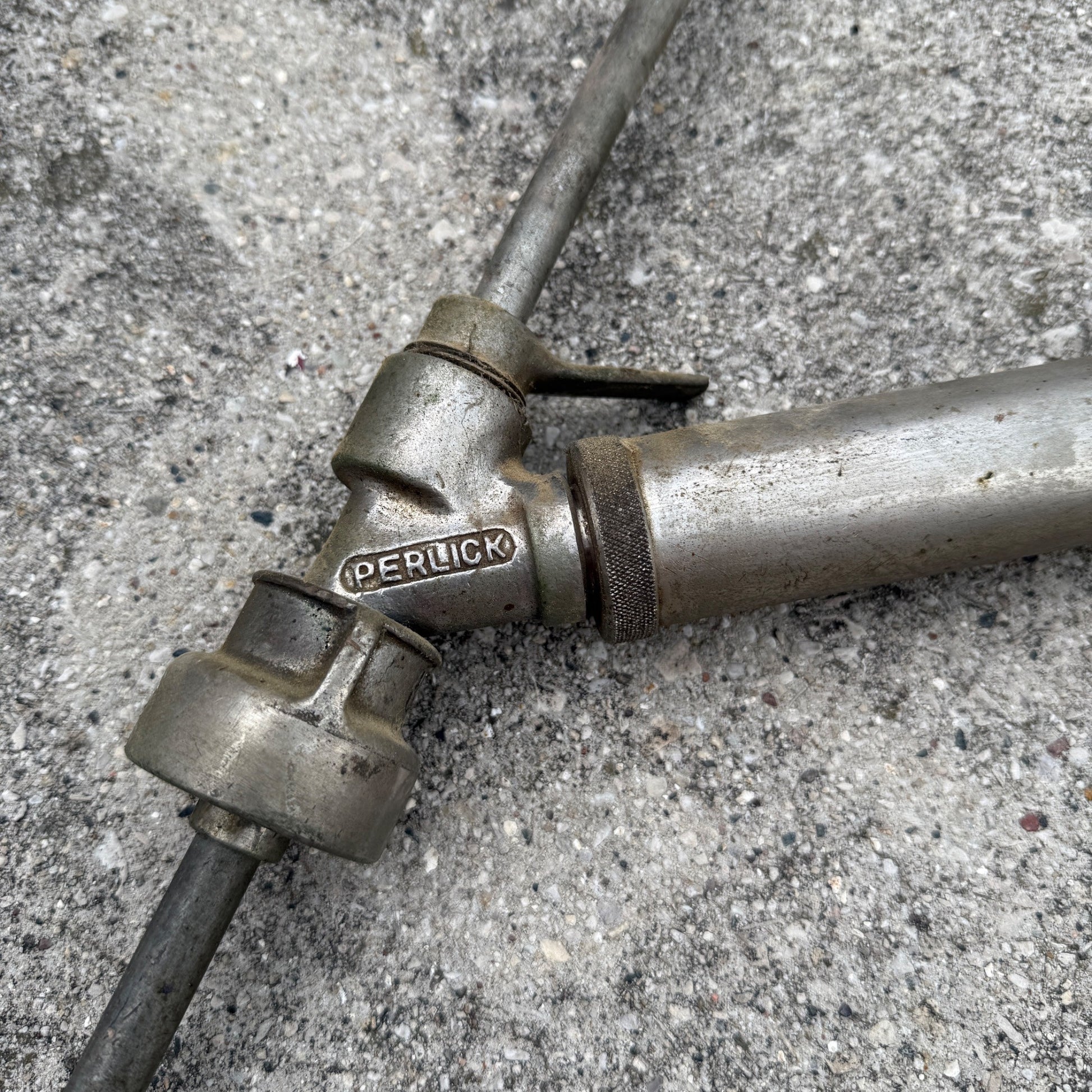 Vintage Perlick Milwaukee Slant Beer Keg Barrel Pump Tap Tapper Ball Knob Handle