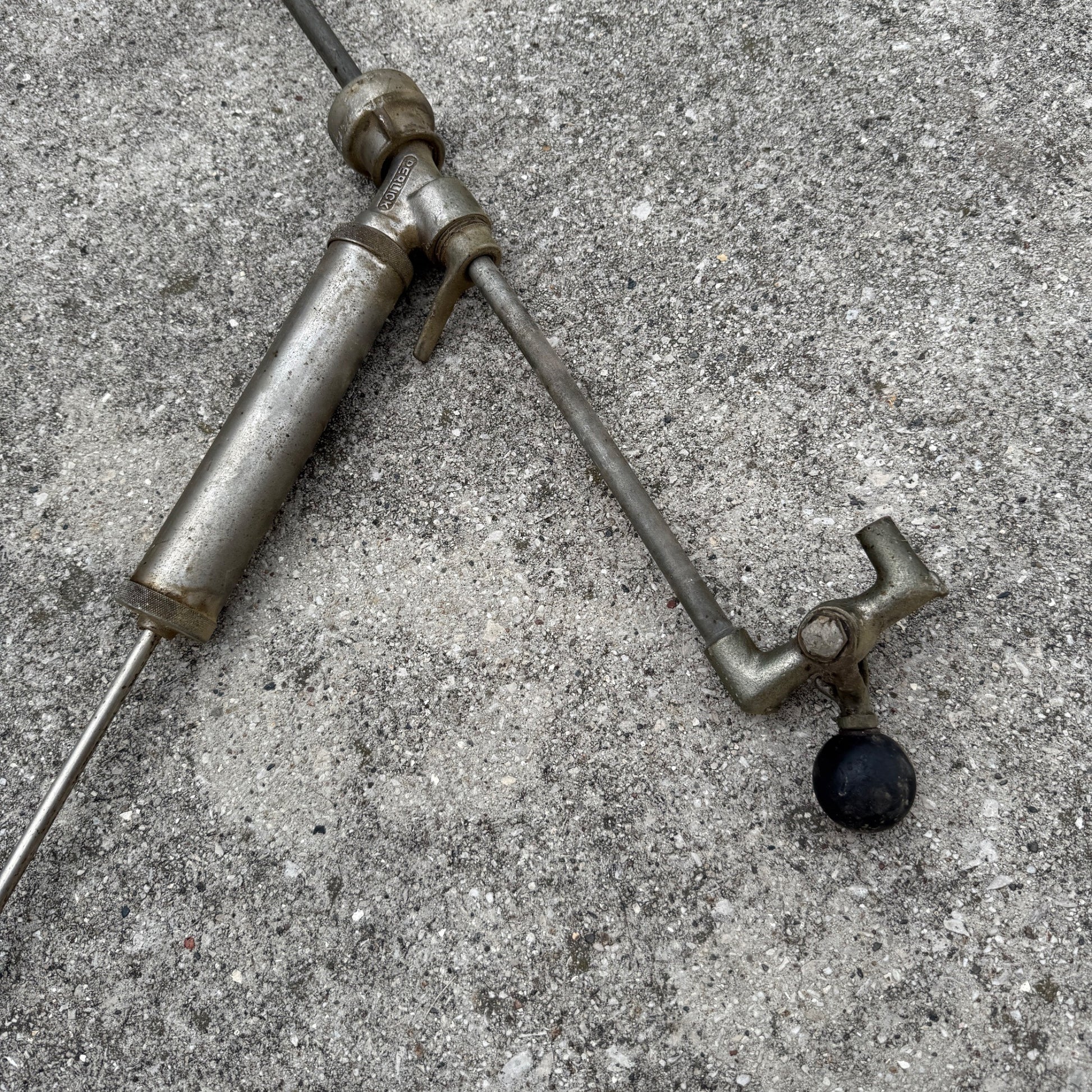 Vintage Perlick Milwaukee Slant Beer Keg Barrel Pump Tap Tapper Ball Knob Handle