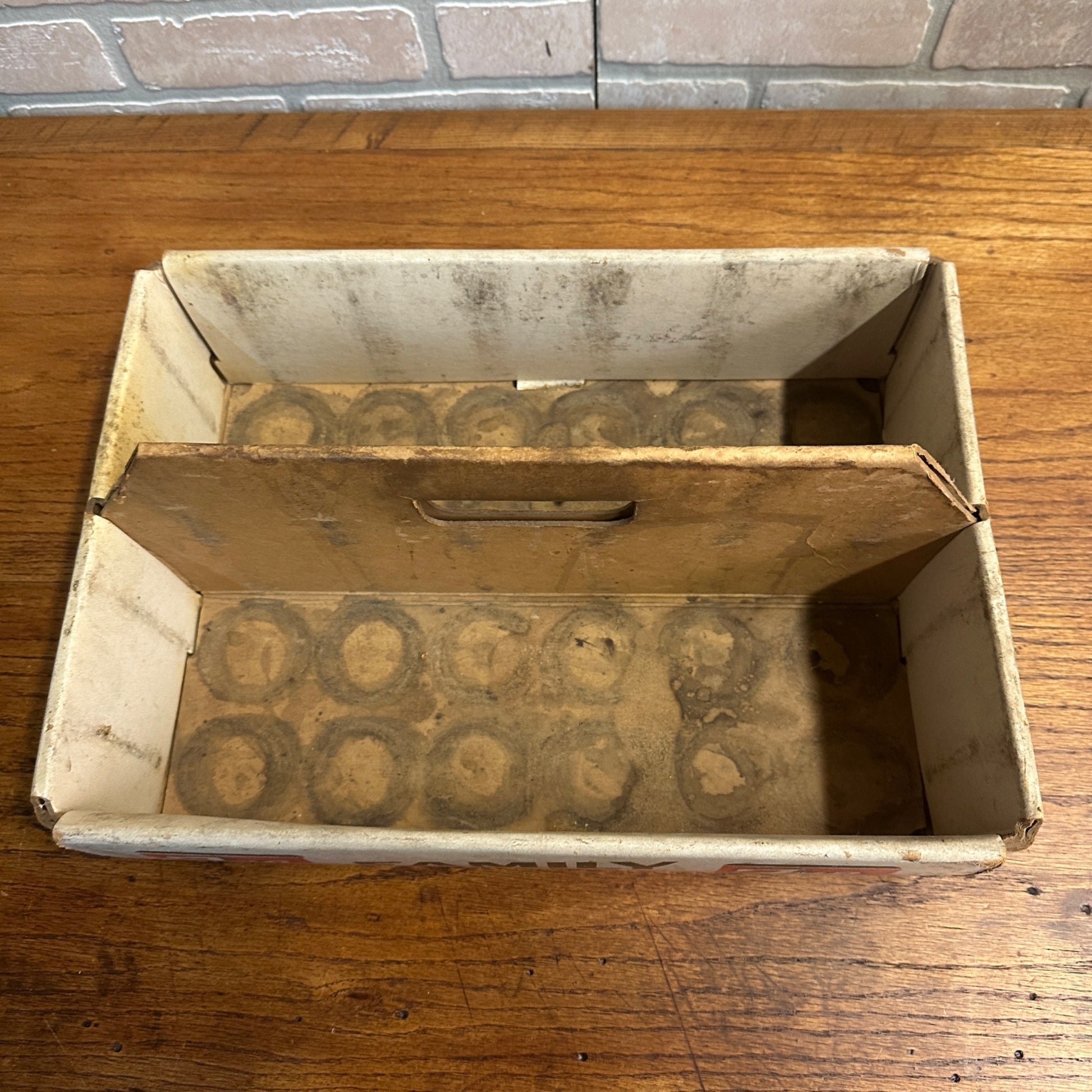 Vintage 7up Family Pack Carrier Milwaukee Wis Bottling Crate Cardboard
