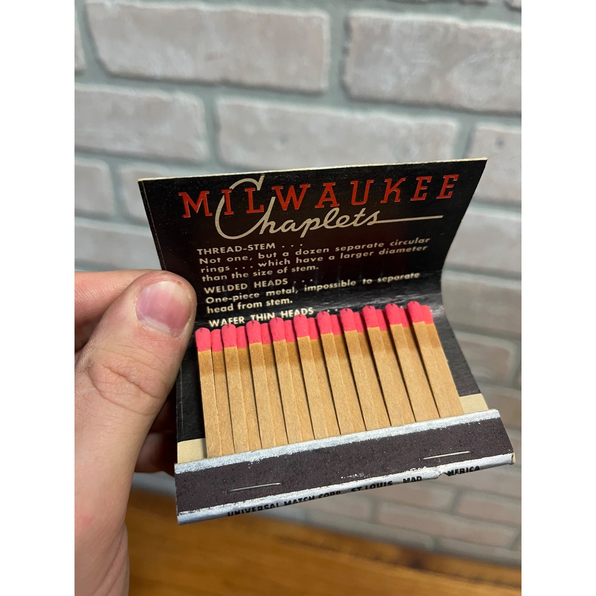 Vintage Milwaukee Chaplet & Mfg Co.  Matchbook Full Unused Wisconsin Blackhawk