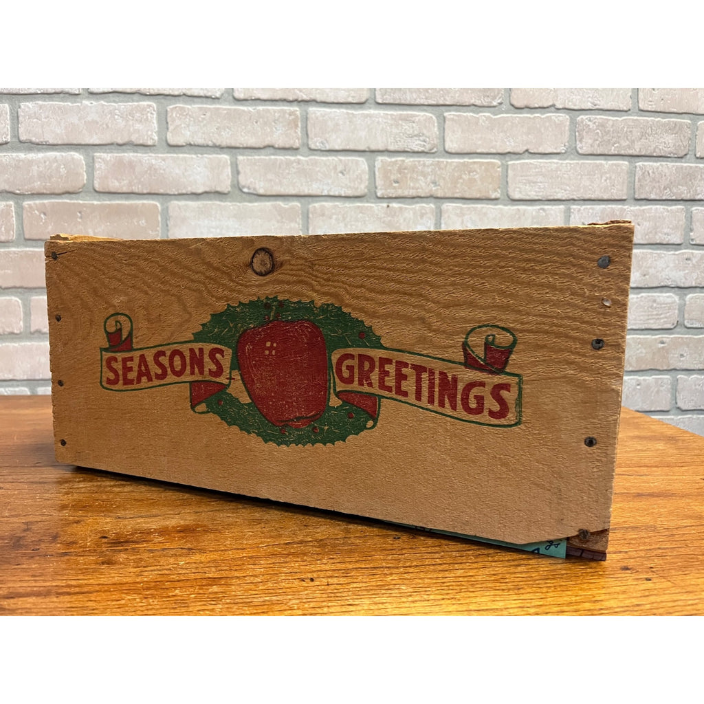 Vintage Season's Greetings Wood Apples Shipping Crate Box Yakima WA Santa Claus