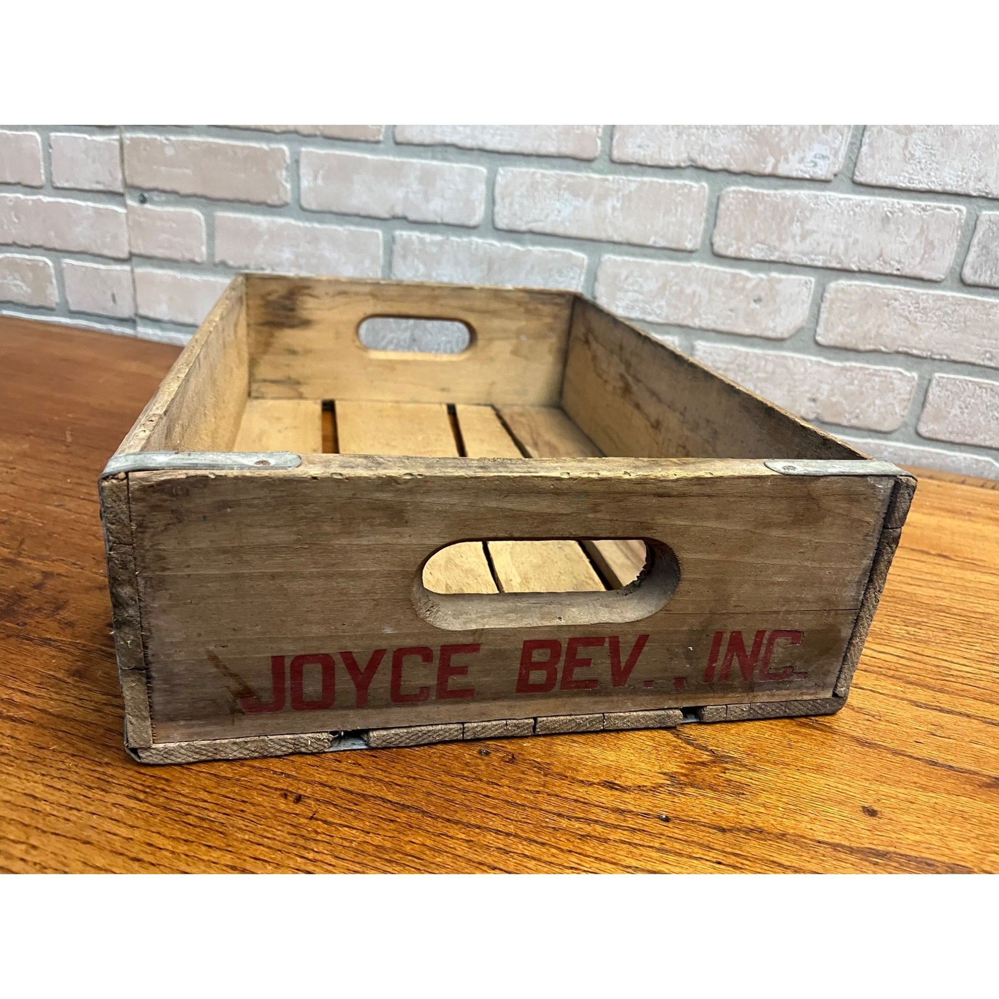 Vintage Seven-Up 7UP Wood Soda Crate  Joyce Beverage Inc Advertising Bottle Carrier