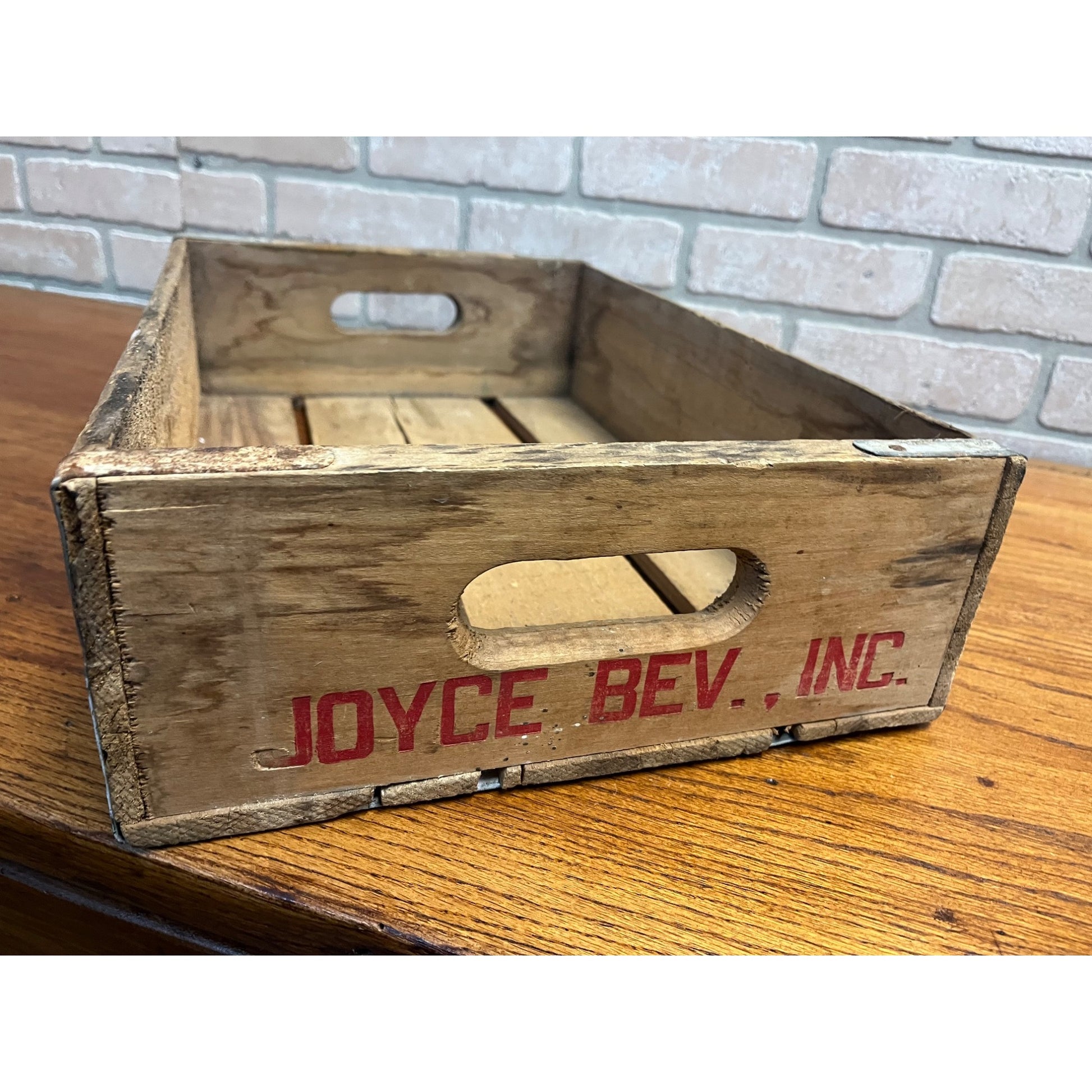 Vintage Seven-Up 7UP Wood Soda Crate  Joyce Beverage Inc Advertising Bottle Carrier