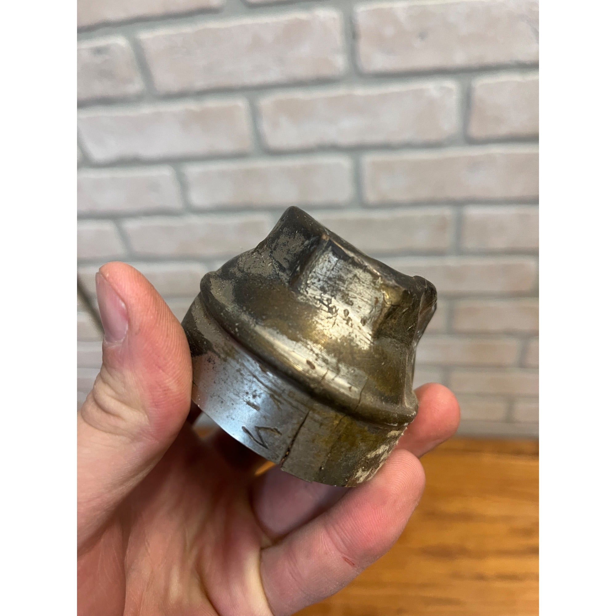 Original Chevrolet Chevy (2) Car Automobile Thread-On Cap Grease Dust Covers