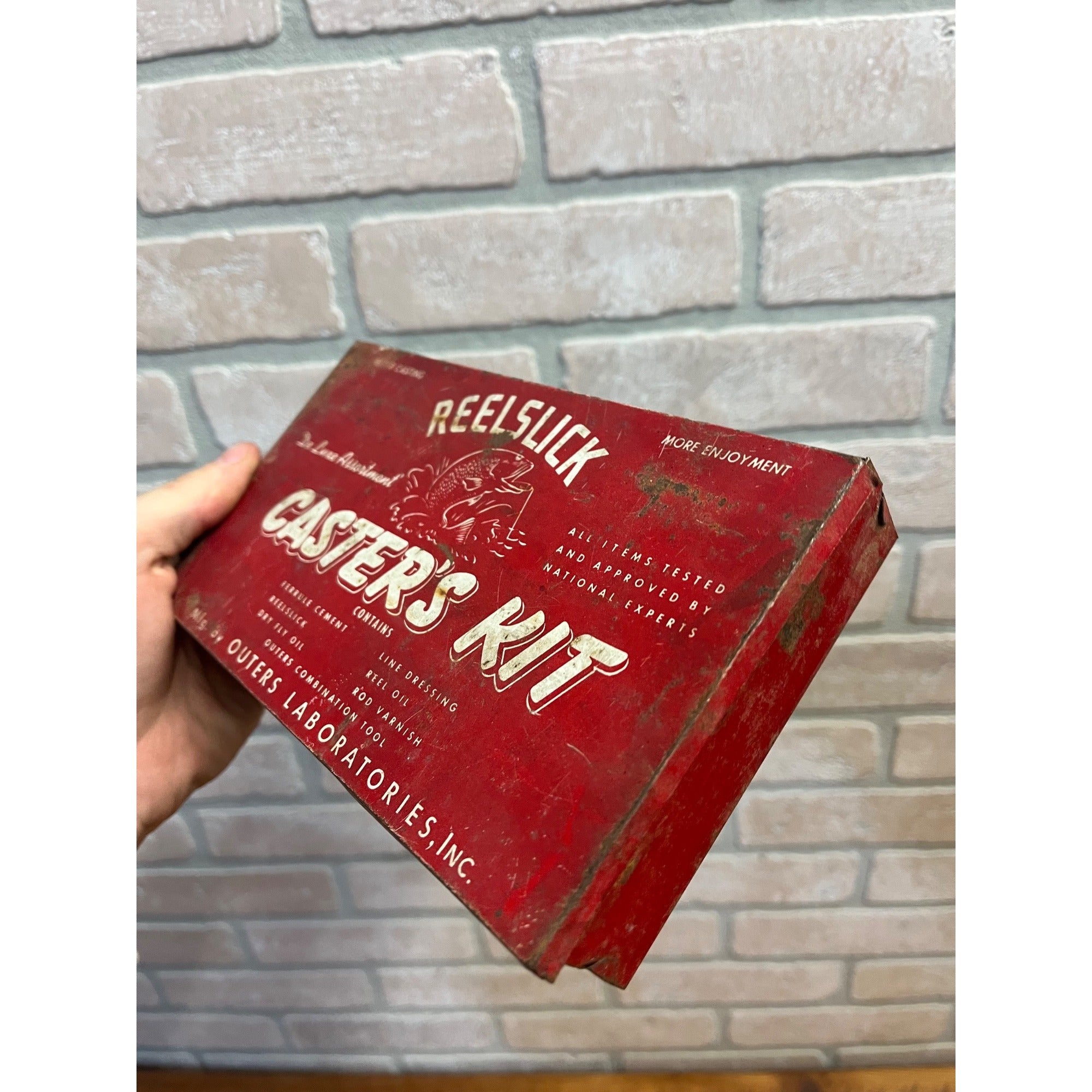 Vintage Reelslick Caster's Kit De Luxe Outers Laboratories Tin Advertising Fish