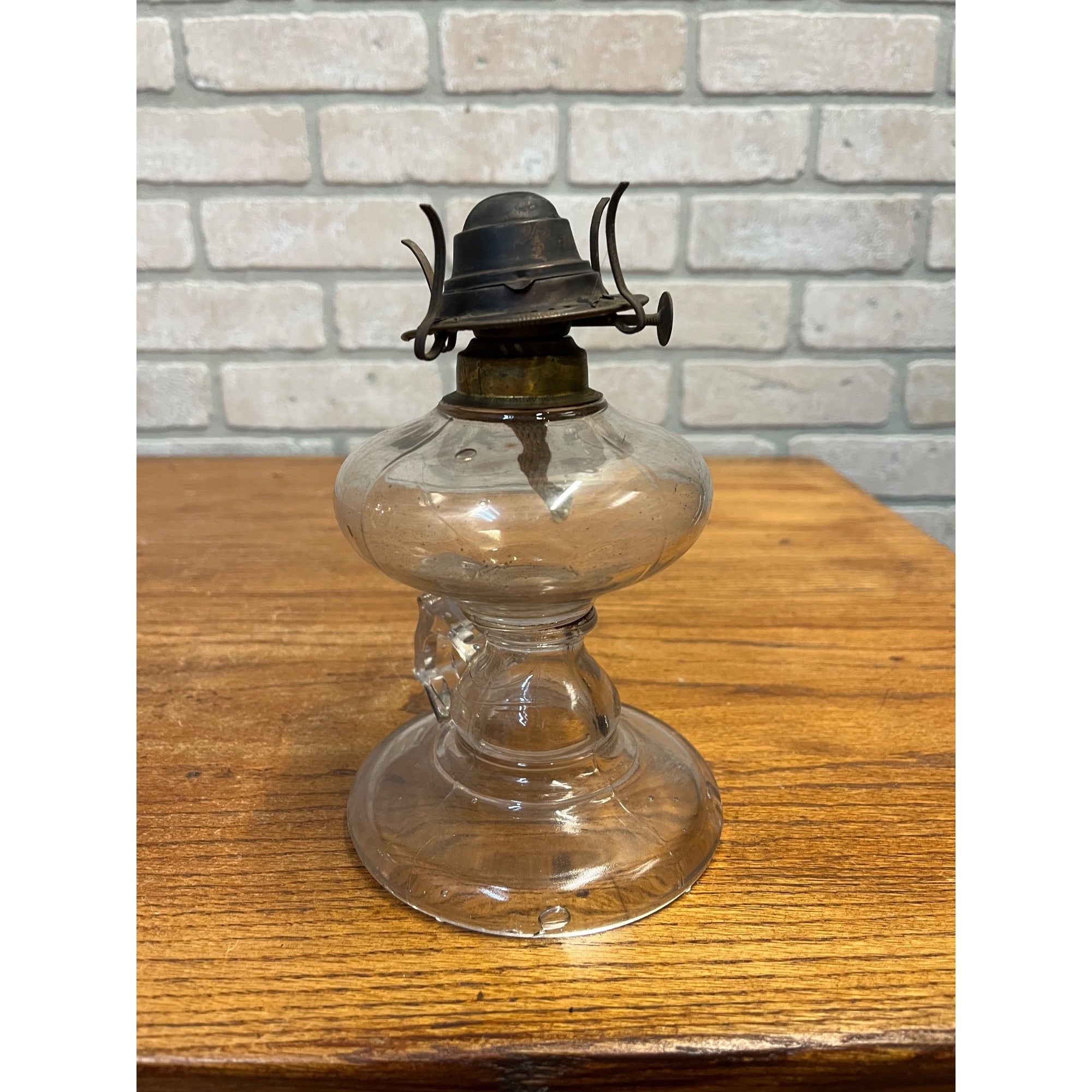 Antique Victorian Clear Glass Finger Oil Lamp Kerosene Lamp w Brass Burner 7"