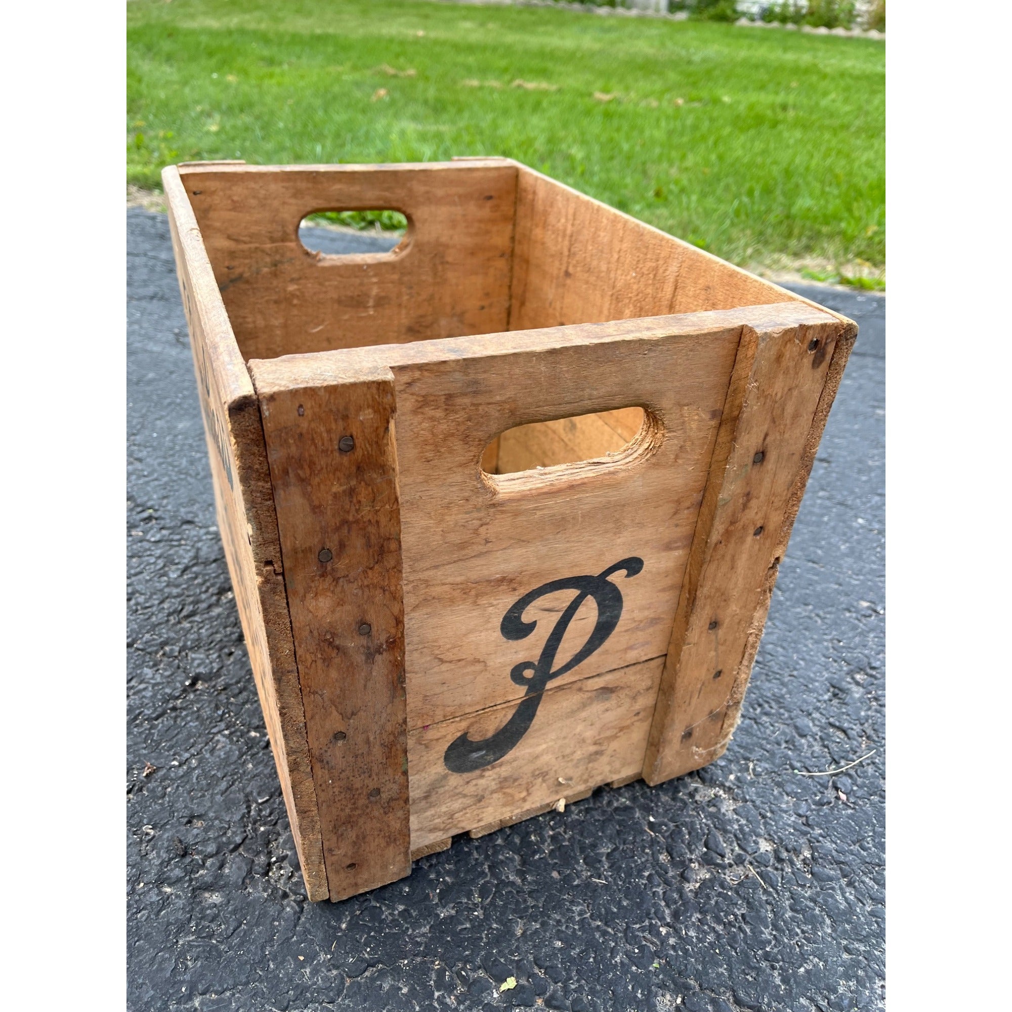 RARE Vintage Peerless Products Co. Wooden Soda Crate Milwaukee Wis