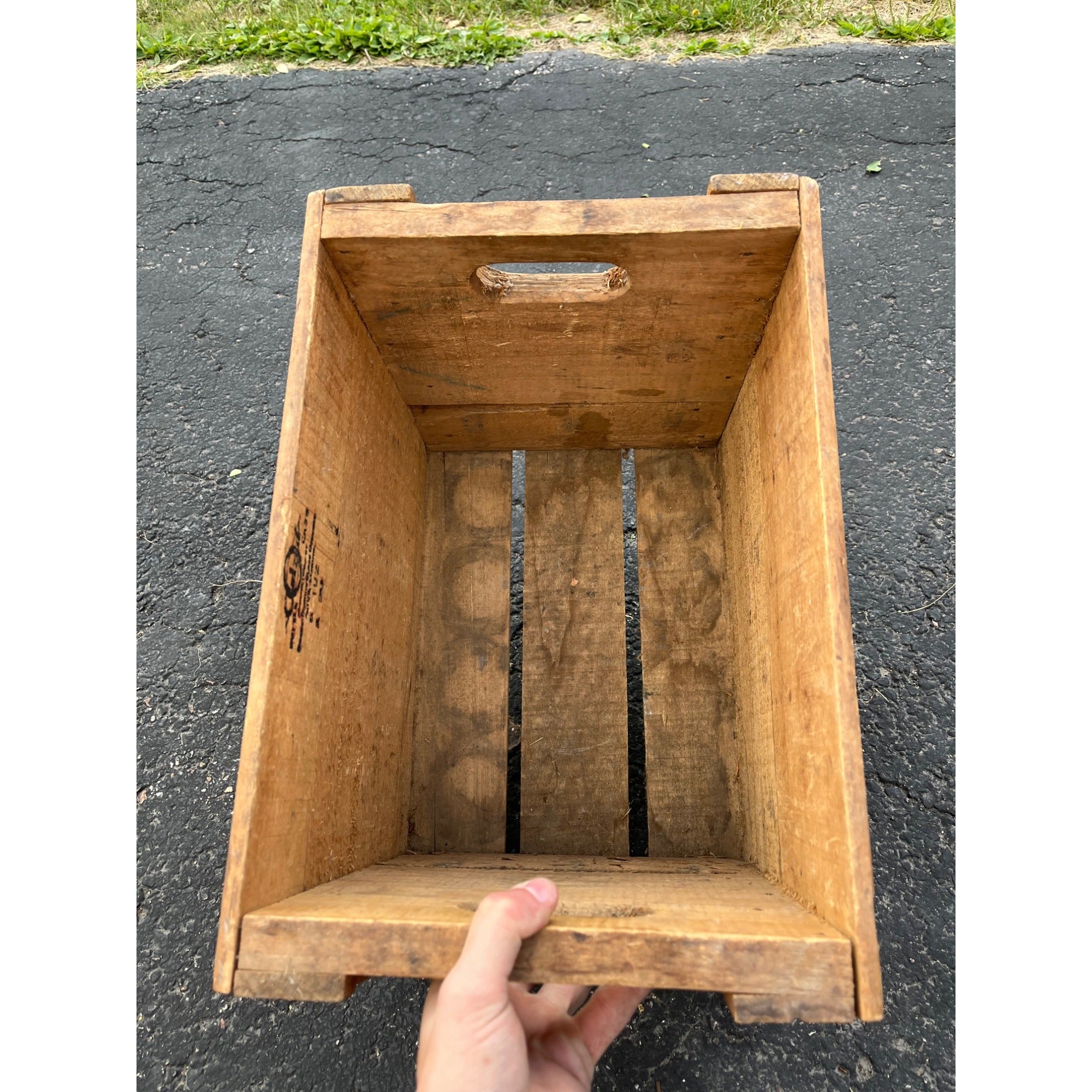 RARE Vintage Peerless Products Co. Wooden Soda Crate Milwaukee Wis