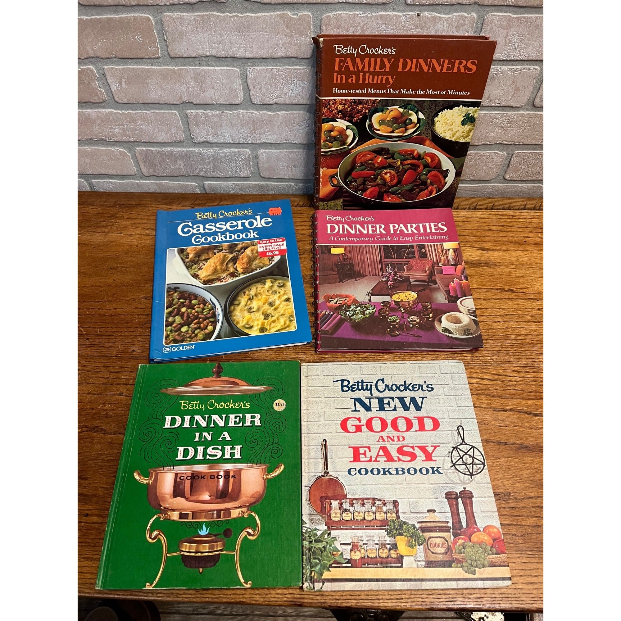Vintage Betty Crocker Recipe Cookbooks Lot (5) Dinner Parties Good & Easy ++