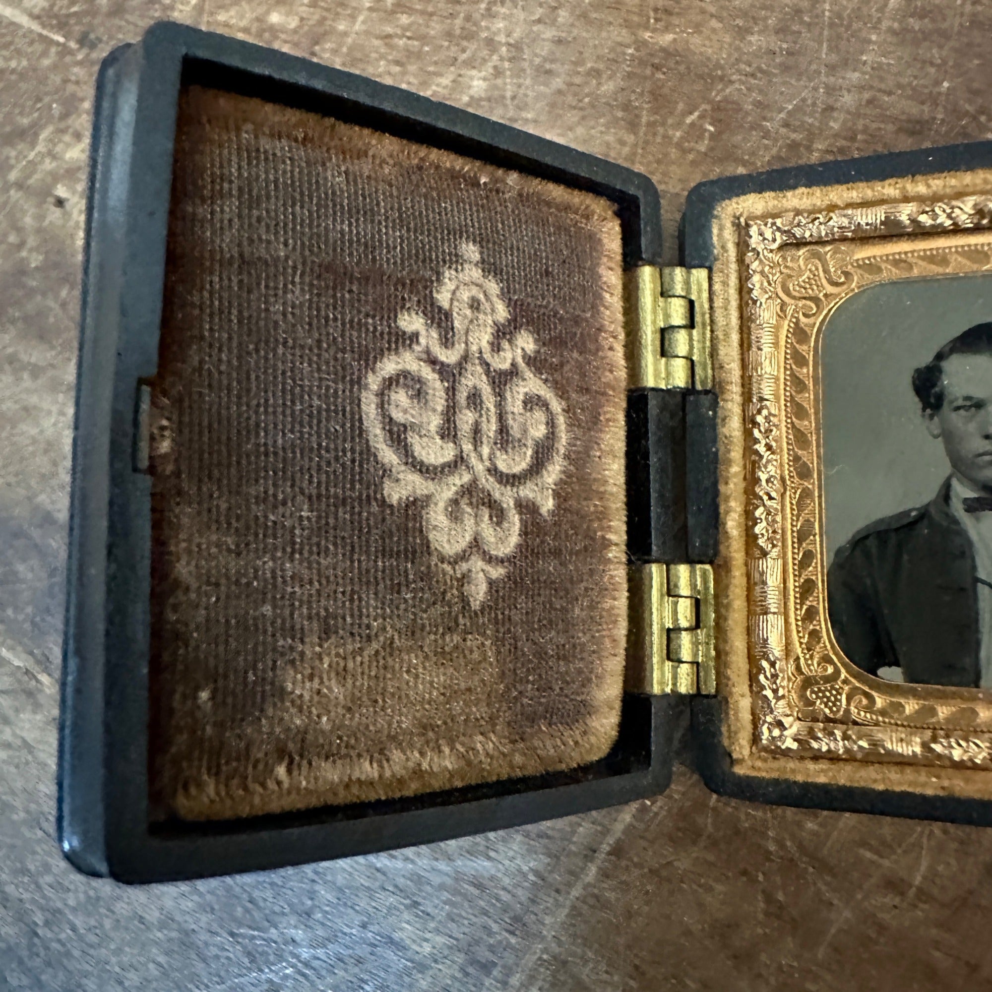Original Civil War Navy Sailor in Uniform Ambrotype Photograph Photo 1/16 Plate