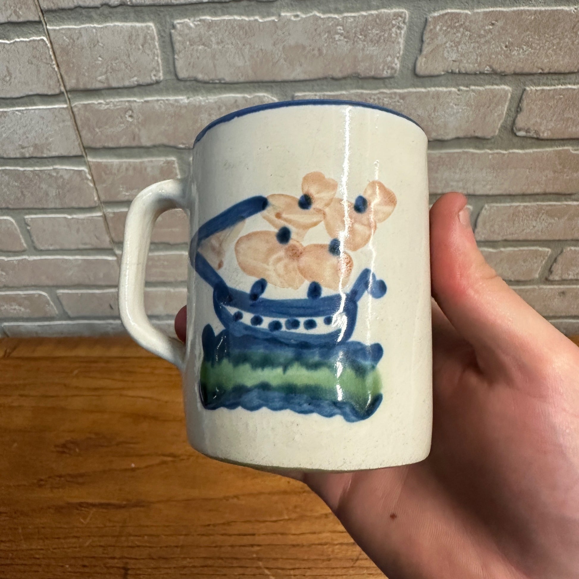 MA Hadley House Cottage Coffee Mug Cup