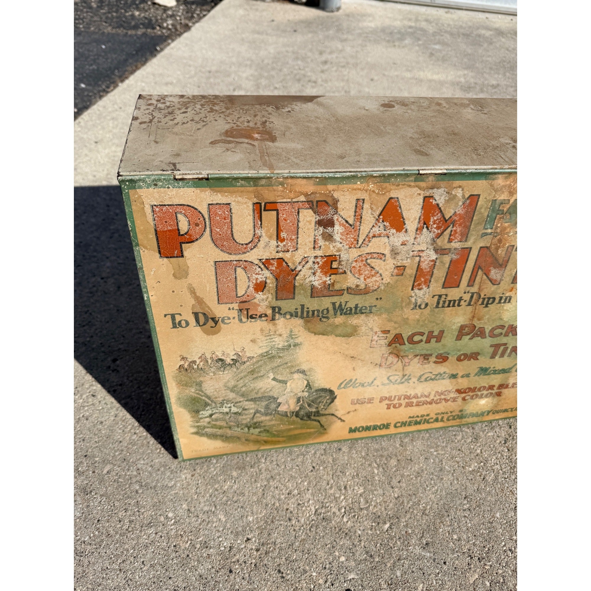 Vintage Putnam Fadeless Dyes & Tints Store Display Advertising Cabinet Sign