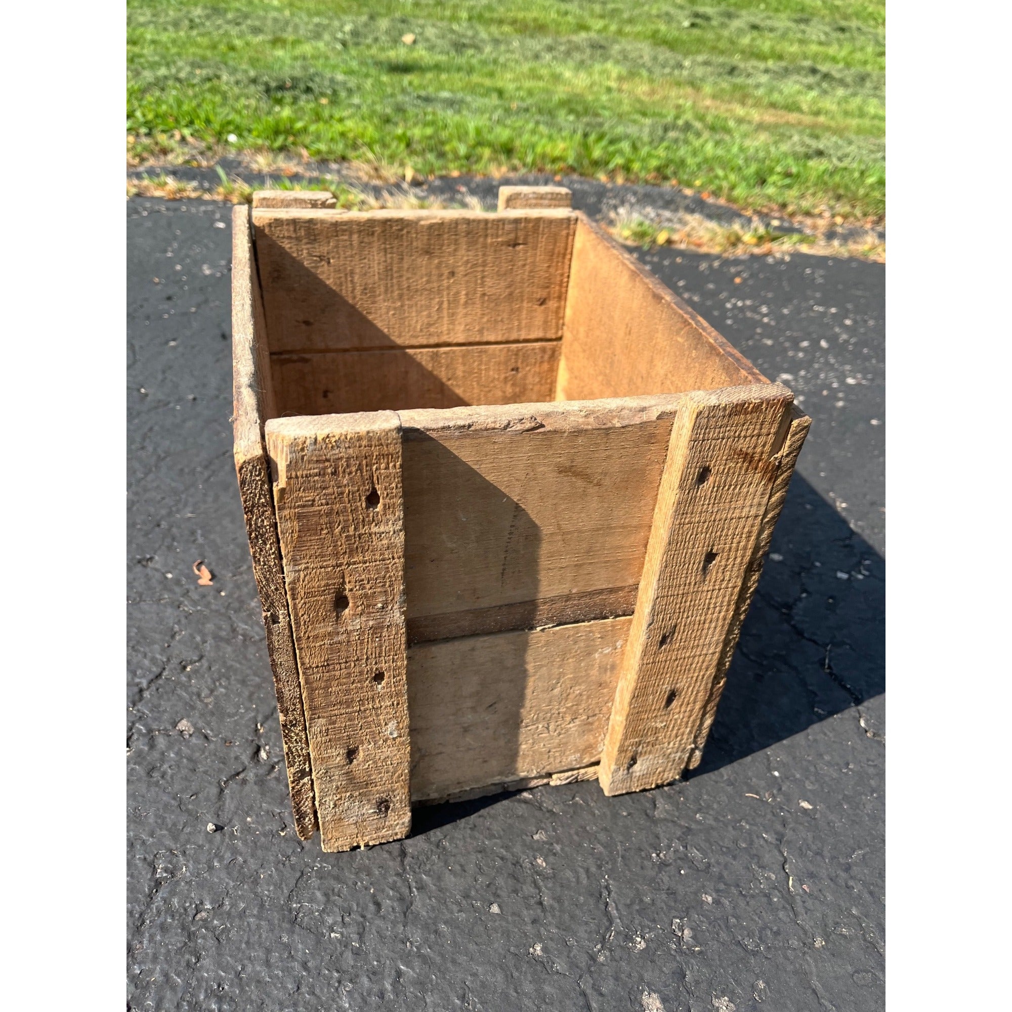 Vintage Antique Trolley National Mfg. Co. Wood Box Crate Sterling Ill Barn Door