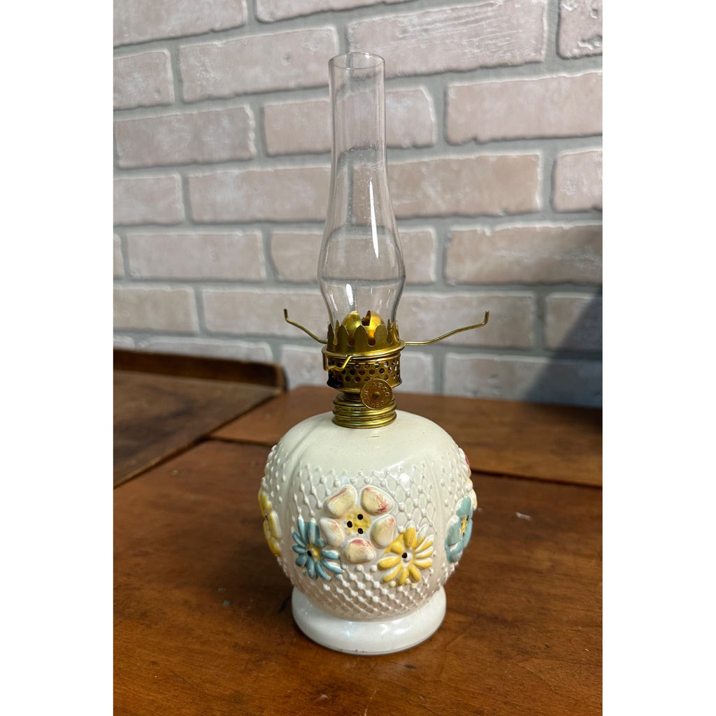 ANTIQUE CONSOLIDATED MILK GLASS COSMOS MINIATURE OIL LAMP W/ CHIMNEY & SHADE