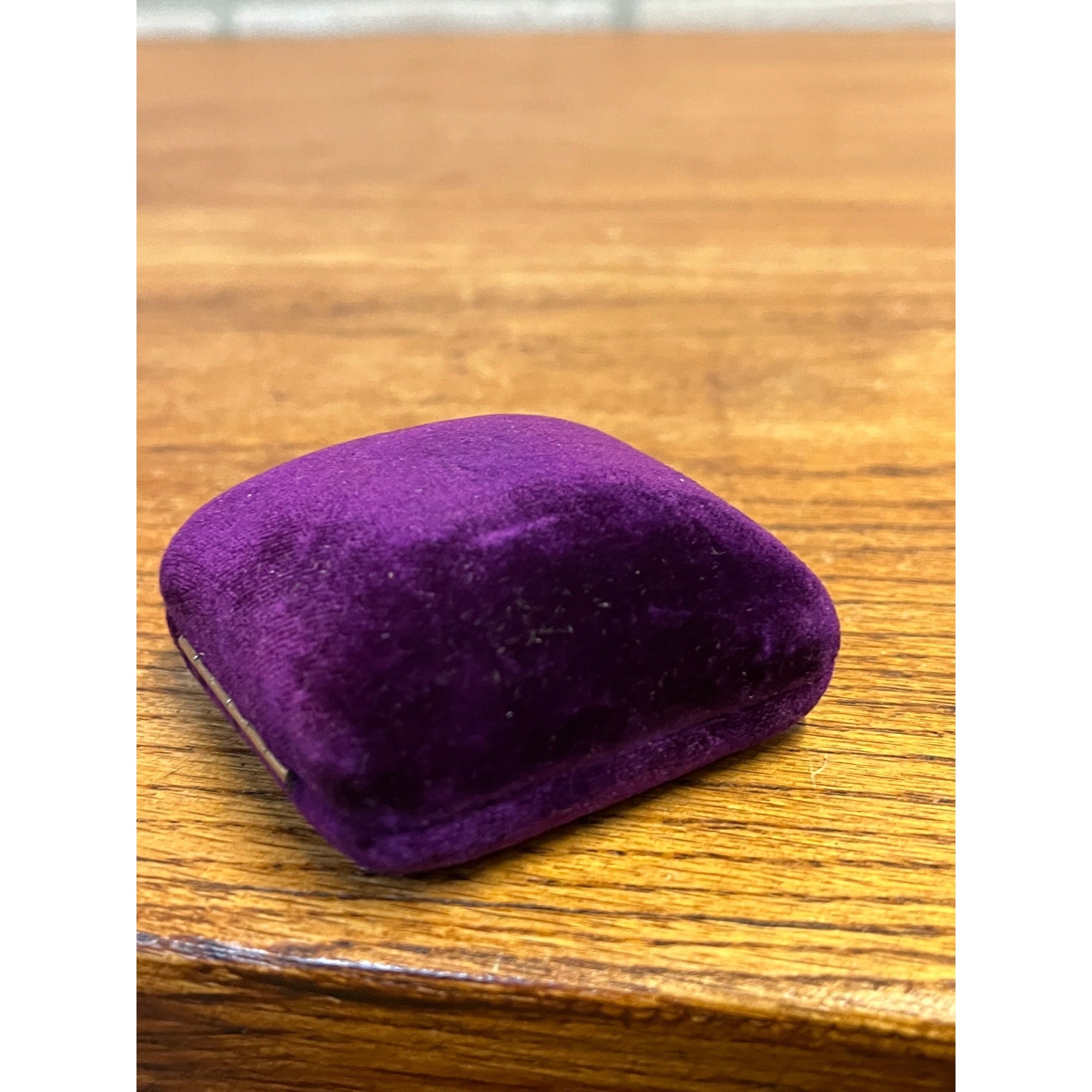 Vintage Velvet & Silk Jewelry Pin Brooch Box MOP Mother Pearl Button Closure