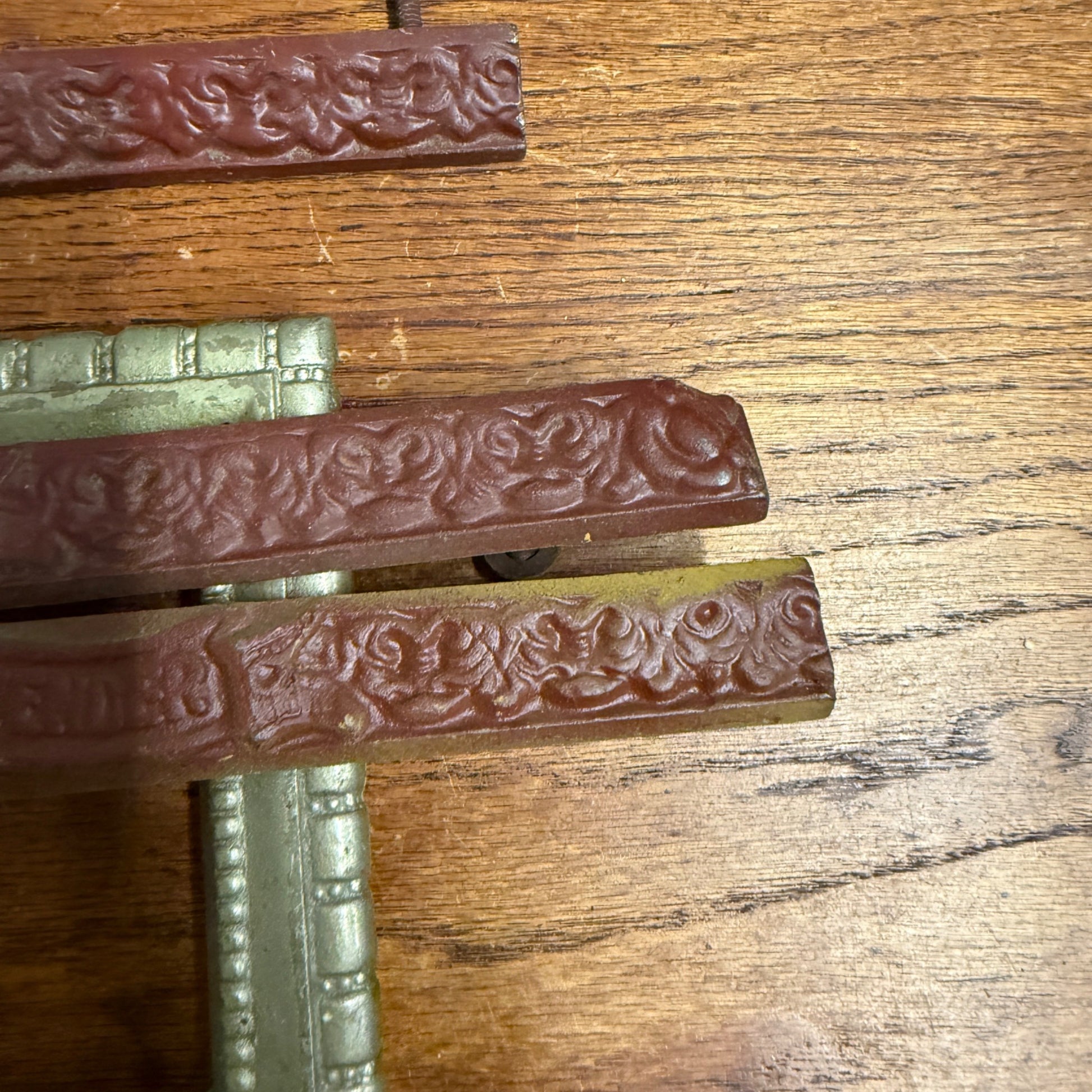 5¢ Mills Novelty Co. OK Automatic Gum Vender Slot Machine Parts Cast Iron