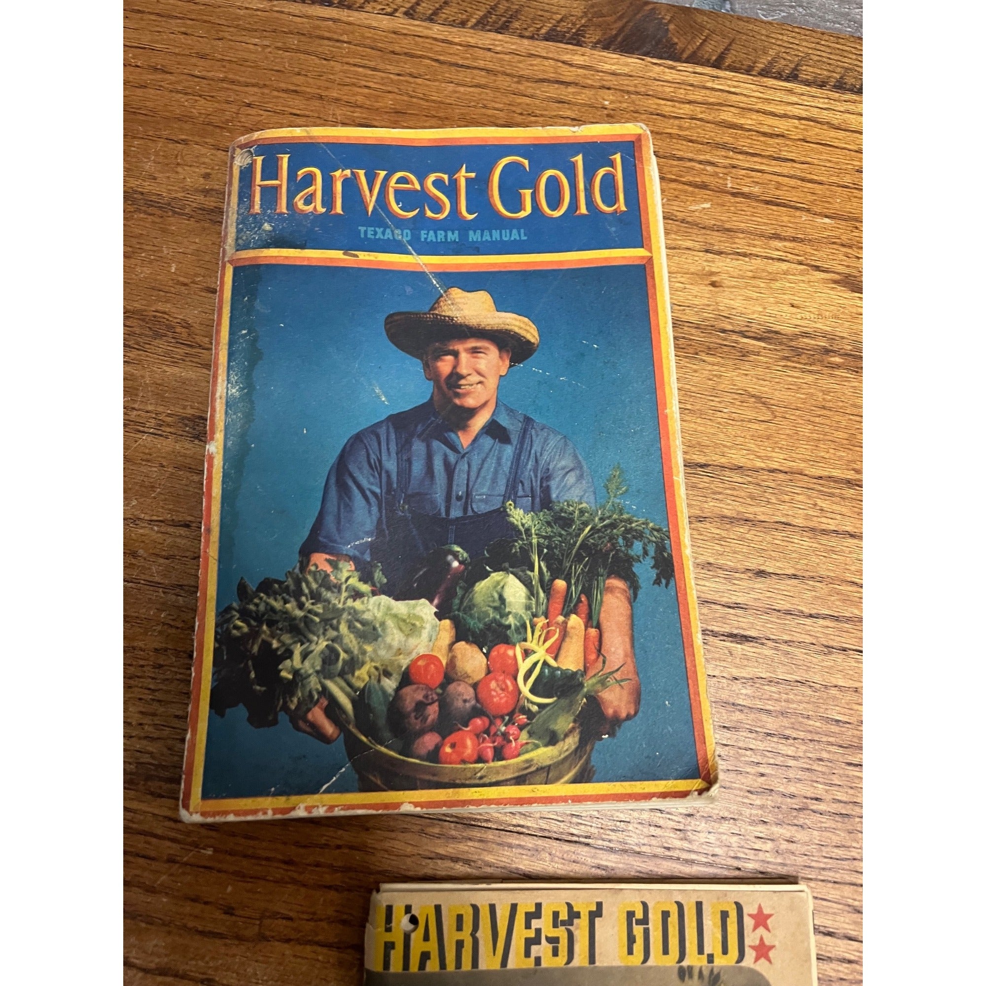 Vintage 1940s Texaco Oil Harvest Gold Farm Manual & Tractor Record Book