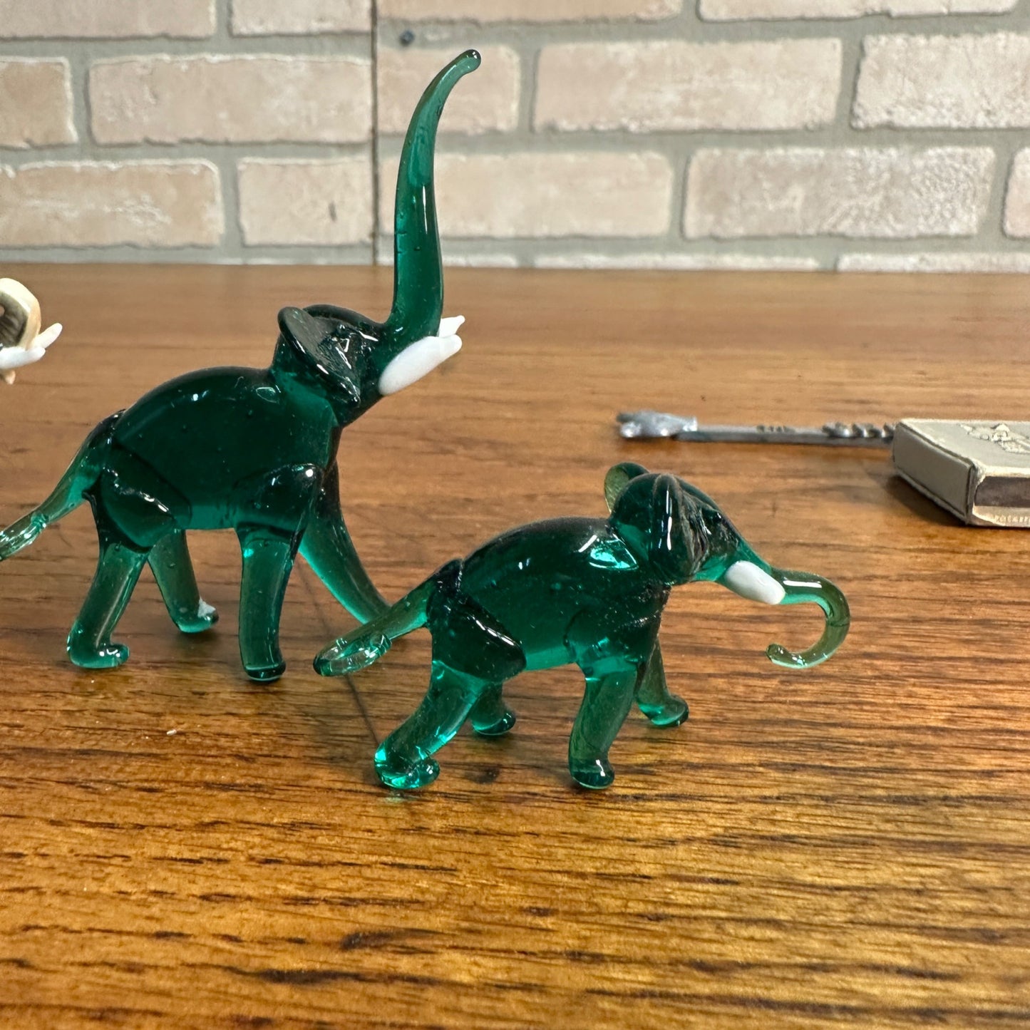 Vintage Miniature Hand Blown Glass China Elephant Collection green Pink