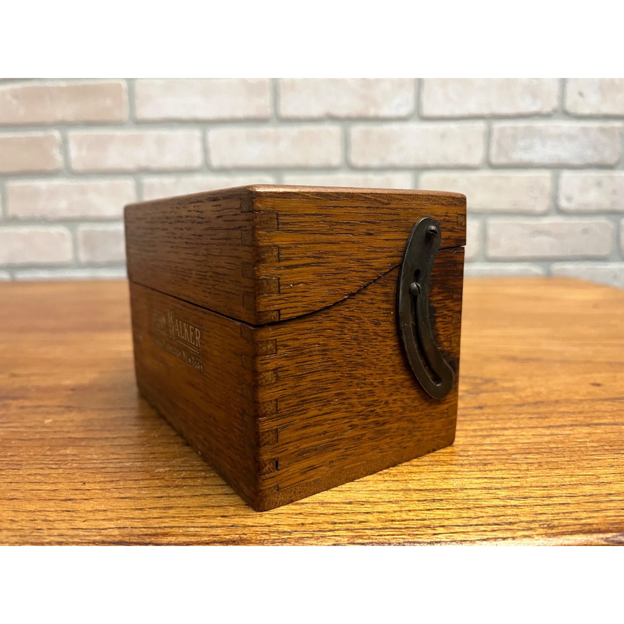 Vintage Shaw-Walker Quatersawn Oak Index Card File Box Recipe Box