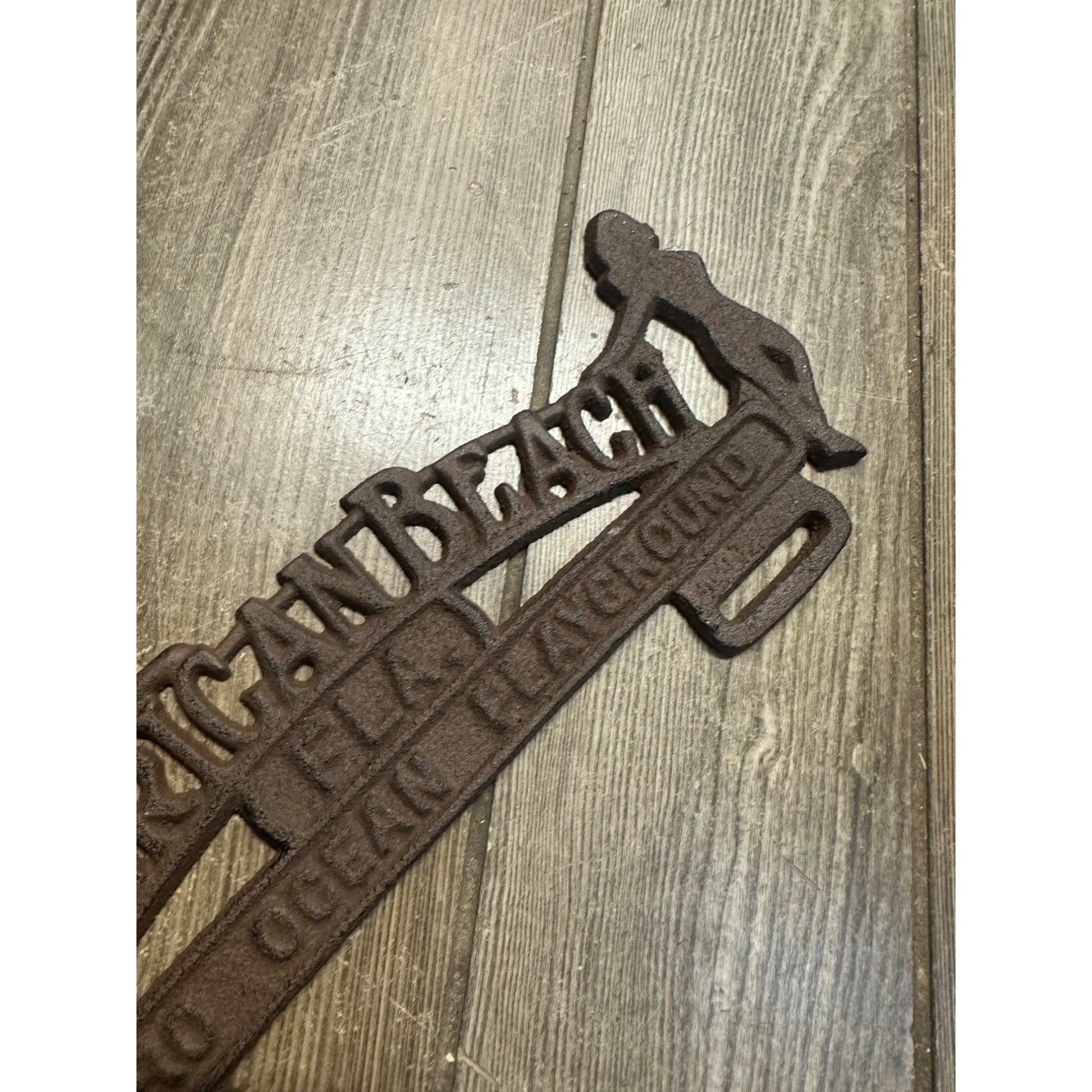 Cast Iron American Beach Florida Ocean Playground License Plate Topper