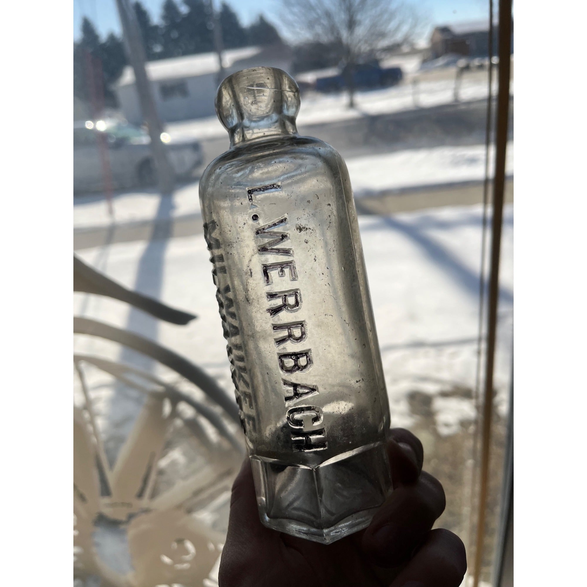 L. Werrbach c1890s Milwaukee Wis Embossed Soda Bottle Blob Top Hutchinson