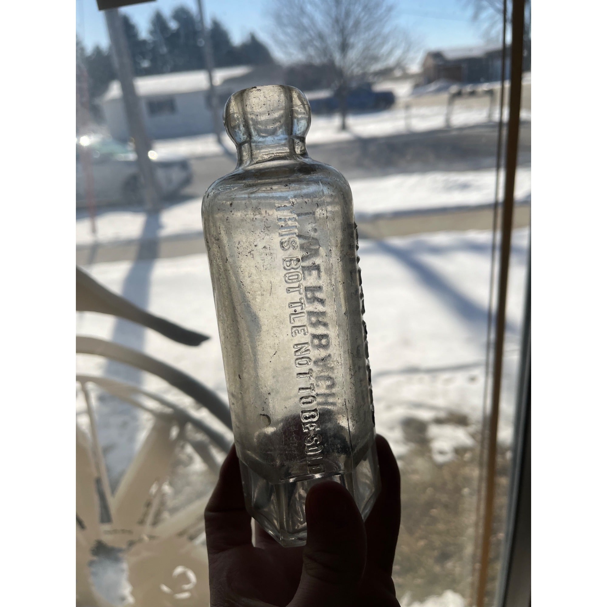 L. Werrbach c1890s Milwaukee Wis Embossed Soda Bottle Blob Top Hutchinson