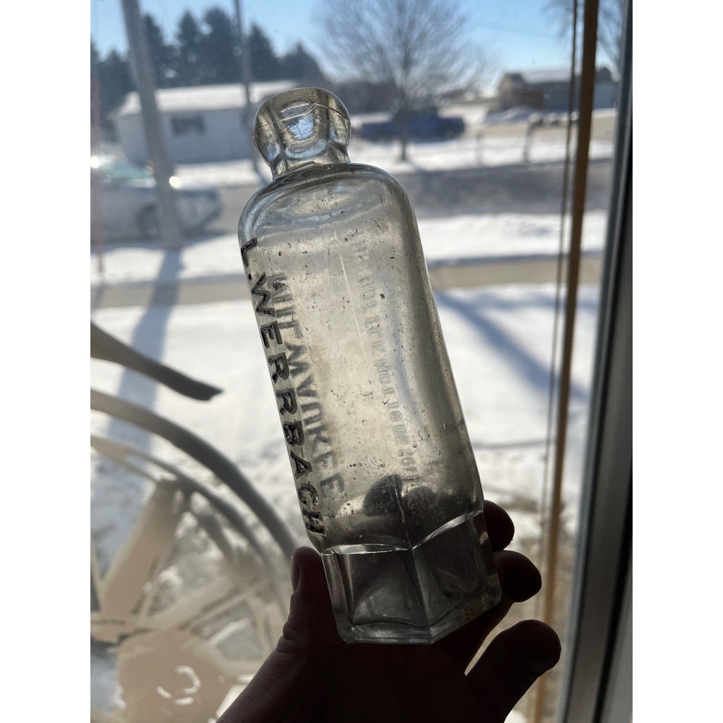 L. Werrbach c1890s Milwaukee Wis Embossed Soda Bottle Blob Top Hutchinson
