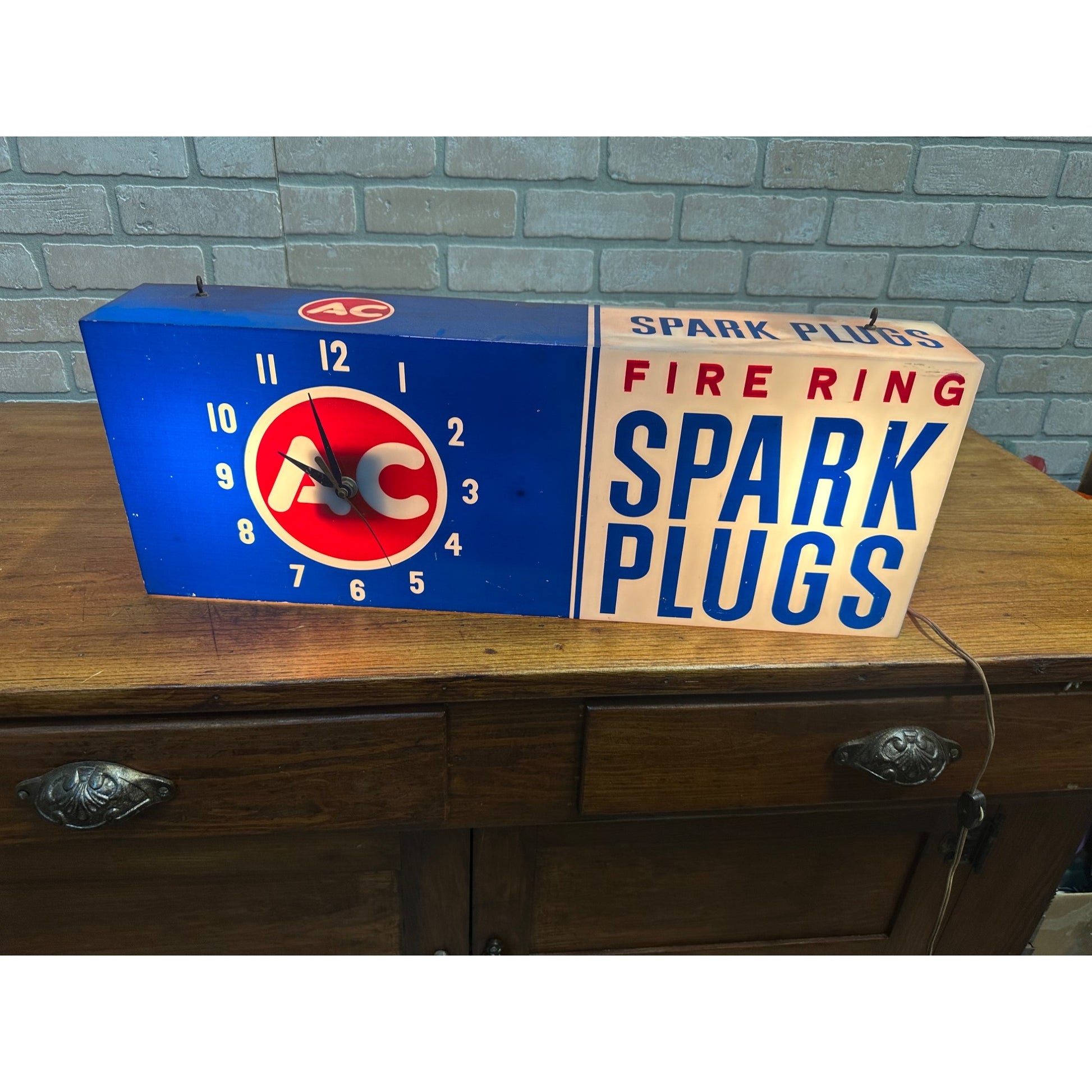 Vintage AC Spark Plugs Lighted Advertising Sign Plastic Auto Garage Gas Oil