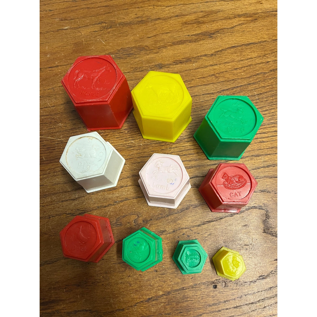 Vintage 1960s Child's Guidance Dolphin Puzzle Plastic Stacking Ring Toy + Cups